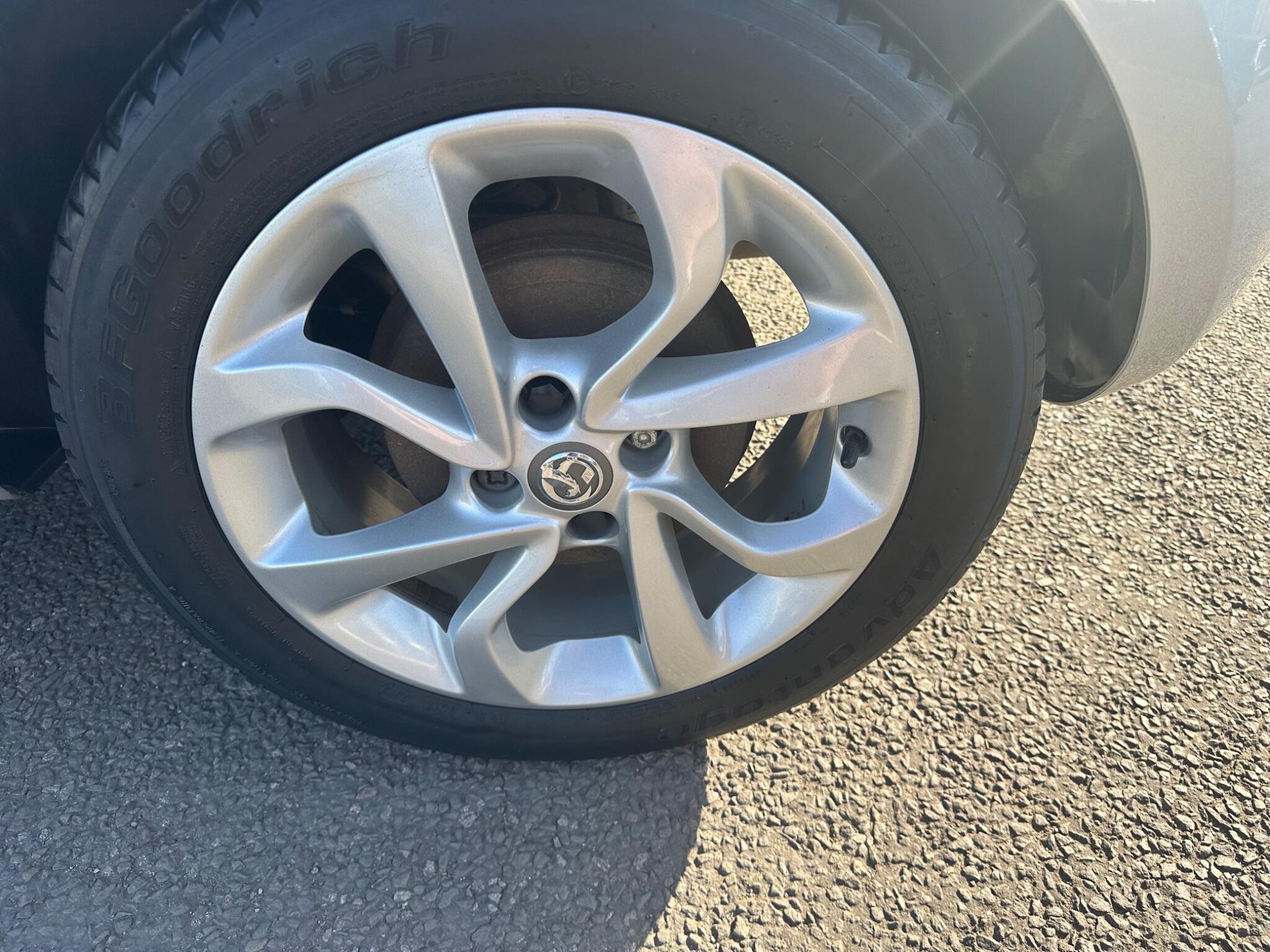 Vauxhall Corsa view 38
