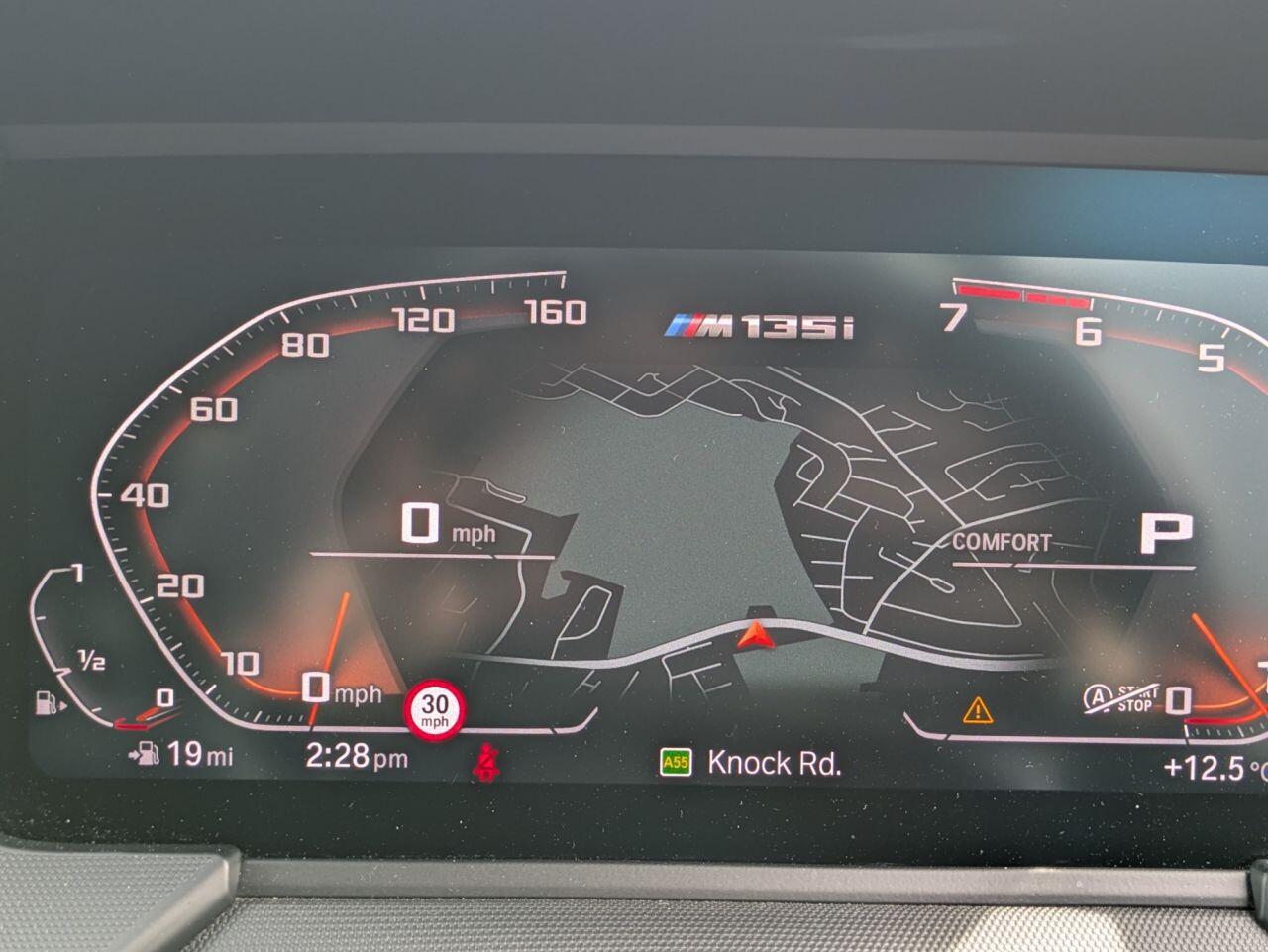 BMW 1 Series view 7