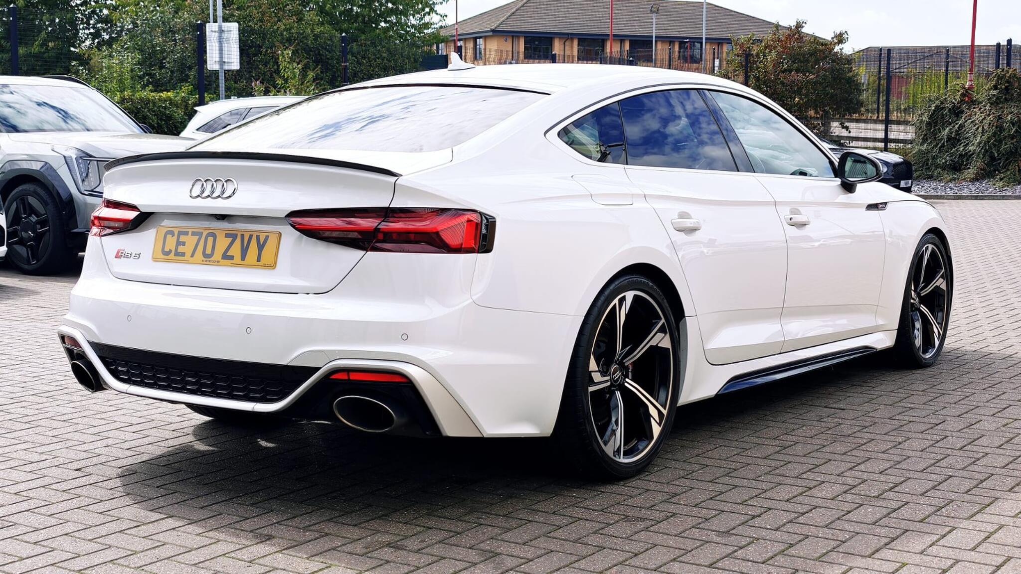 Audi RS5 view 15