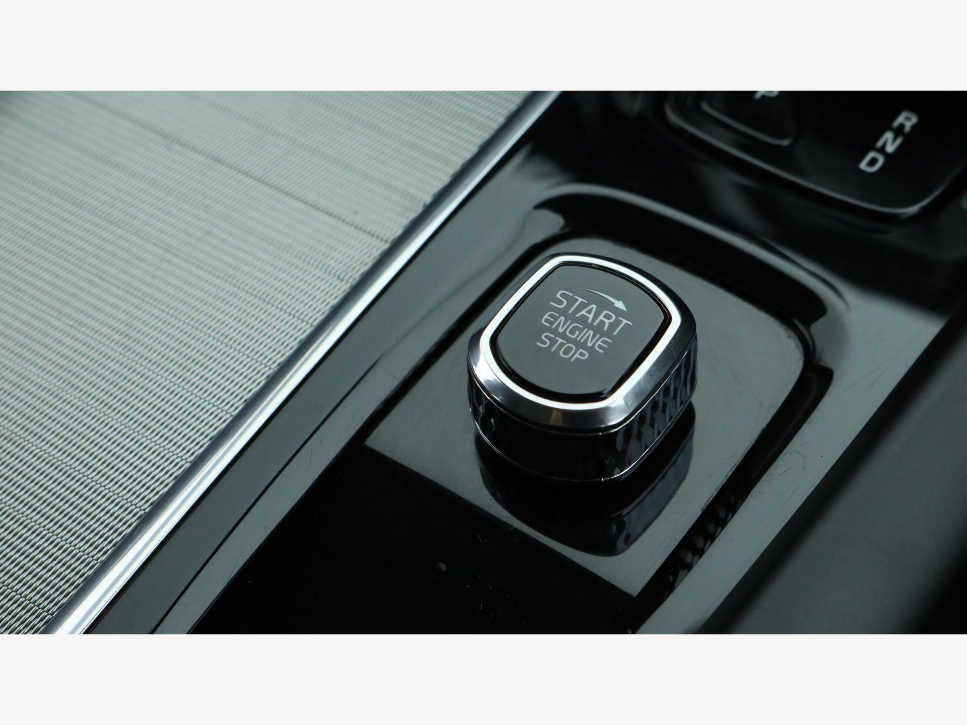 Volvo XC60 view 27
