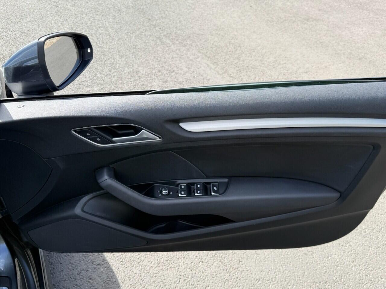 Audi A3 Cabriolet view 31