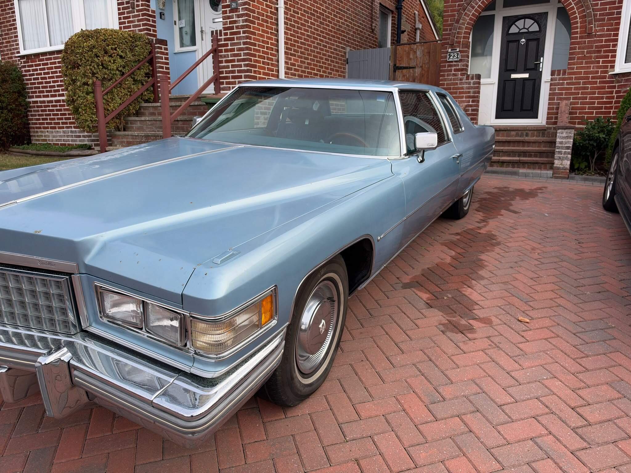 Cadillac De Ville