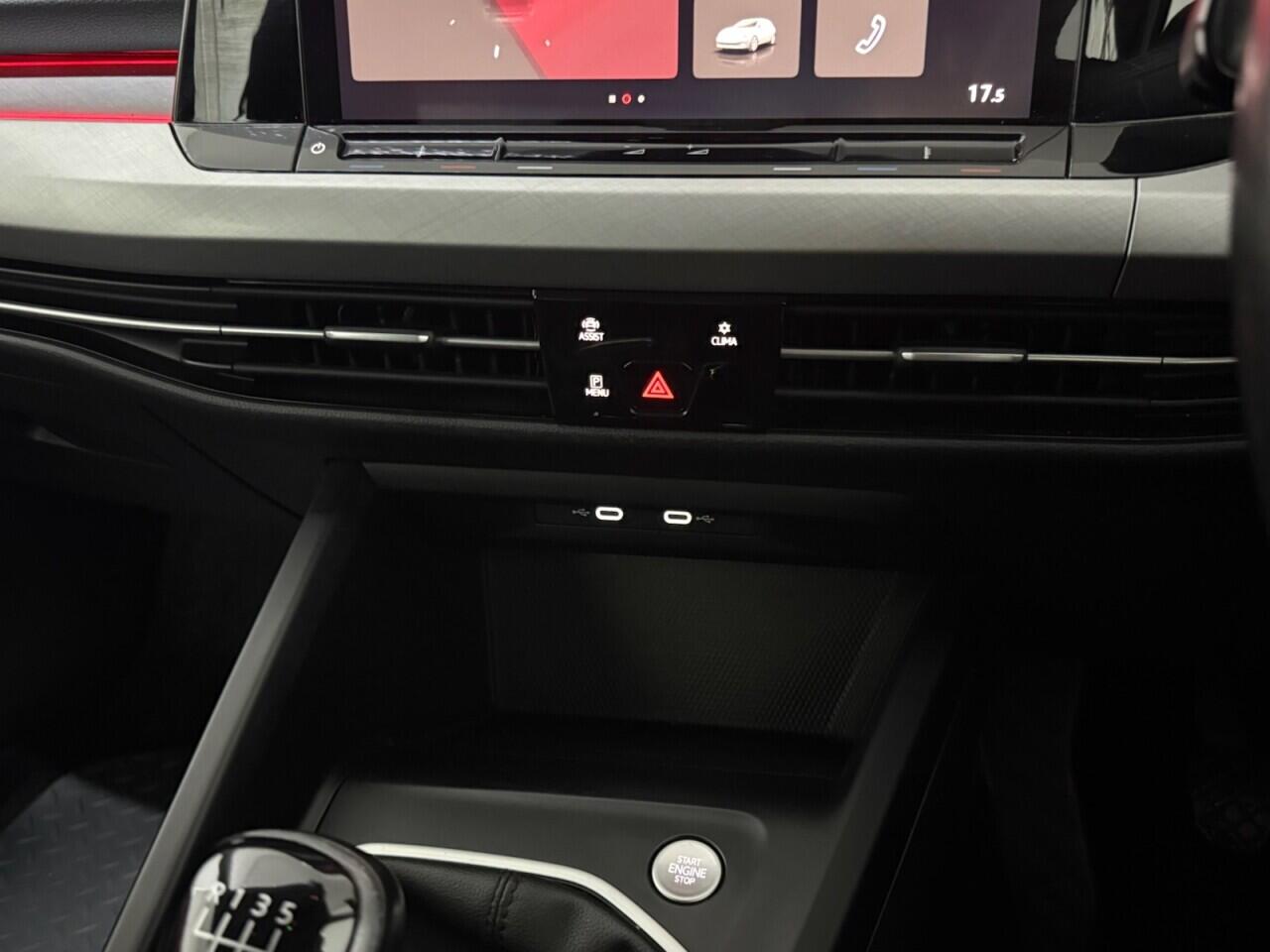 Volkswagen Golf view 21