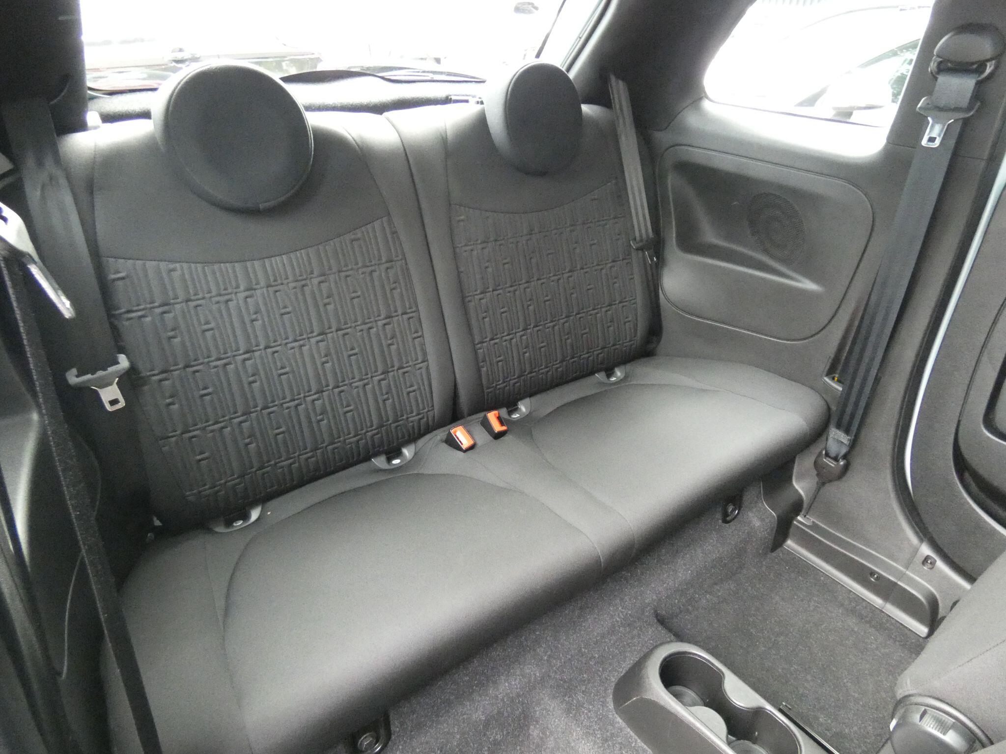 Fiat 500 view 27