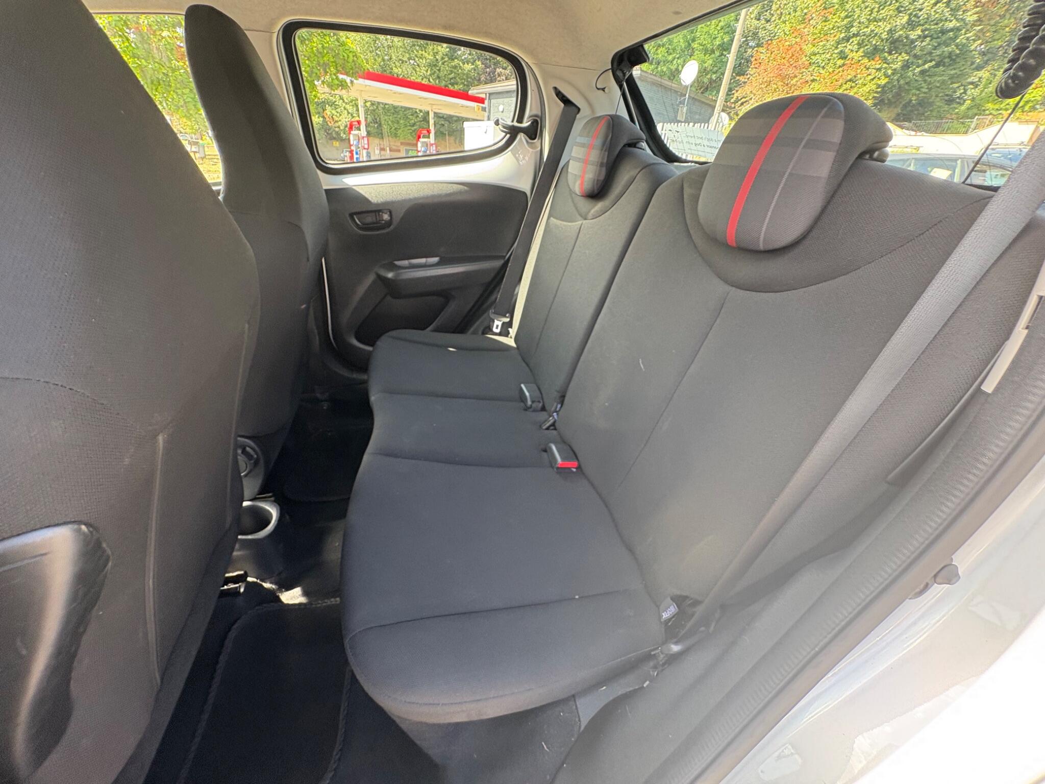 2015 Peugeot 108 1.0 Active Euro 6 5dr • 75,187 miles image 28