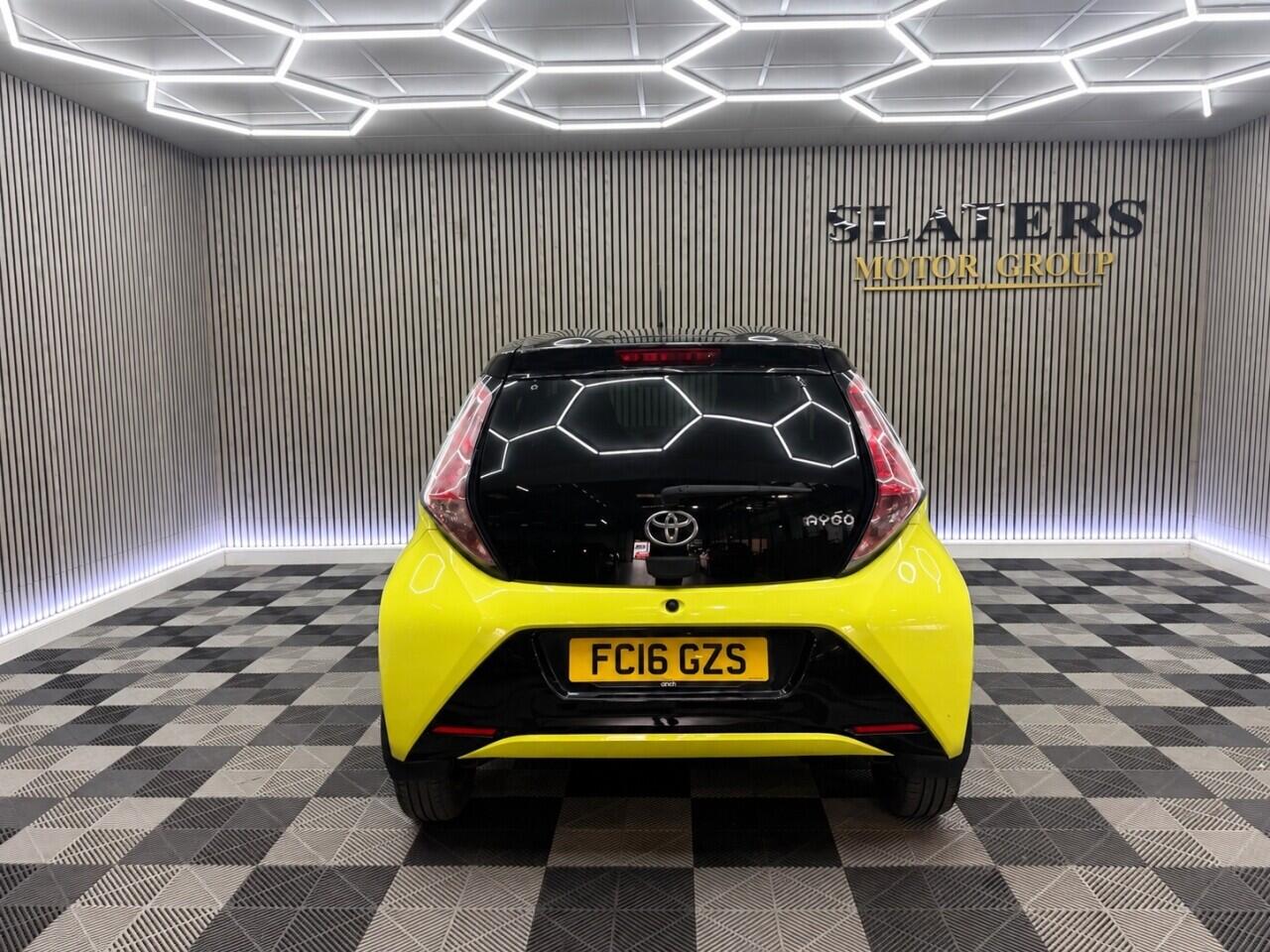 Toyota Aygo view 29