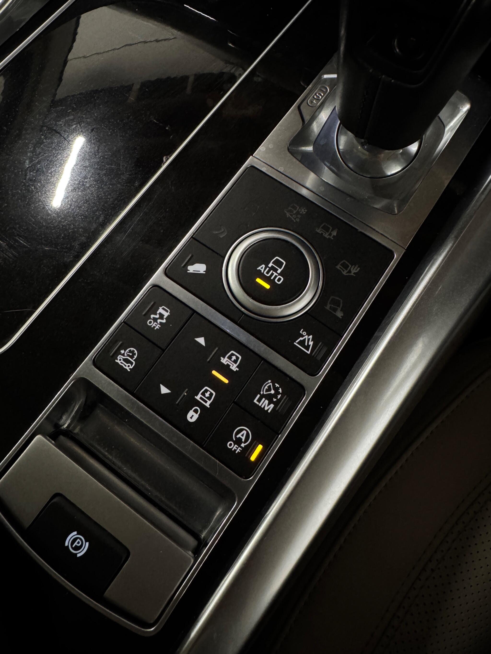 Land Rover Range Rover Sport view 20