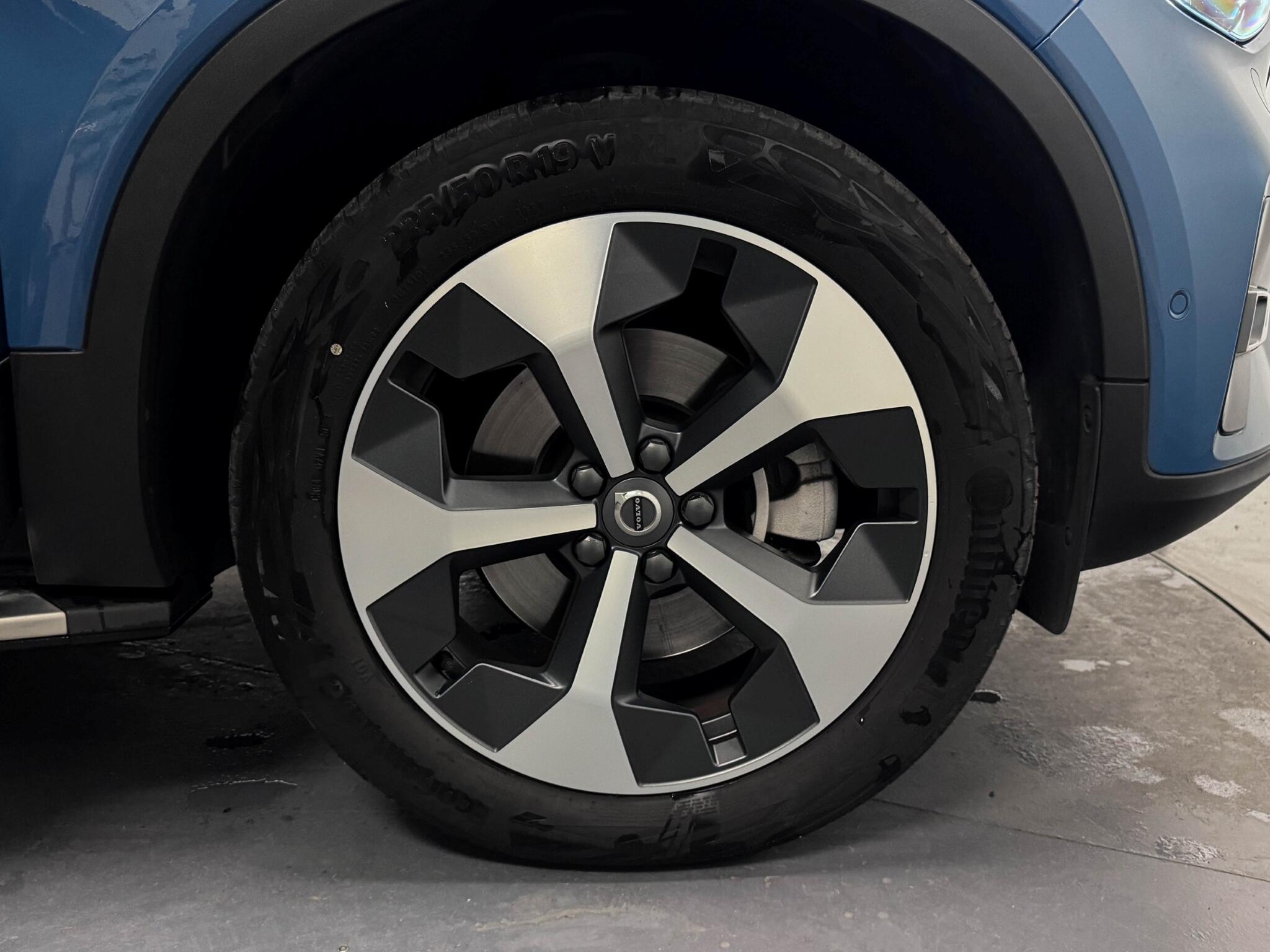 Volvo XC40 view 39