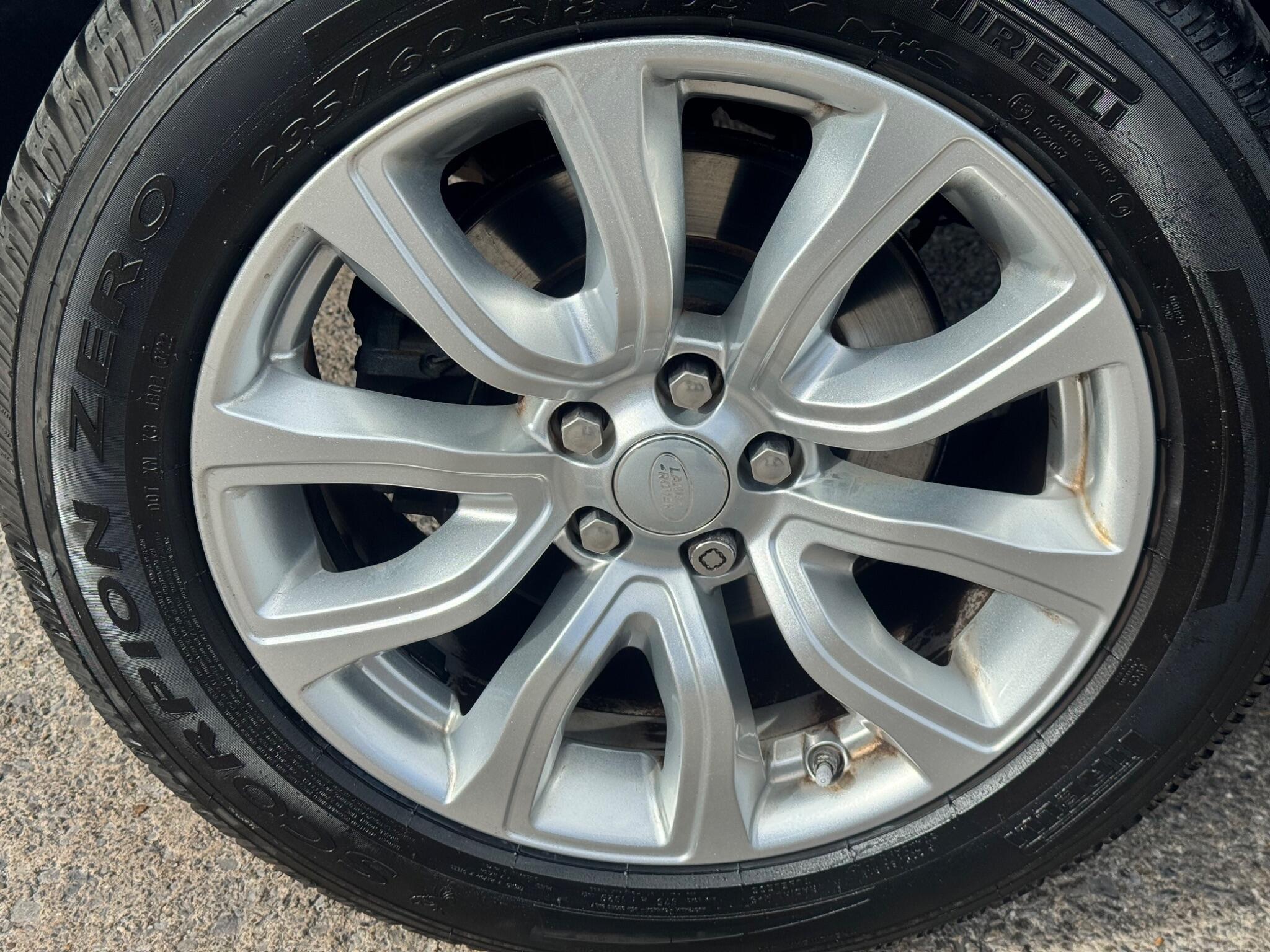 Land Rover Range Rover Evoque view 37