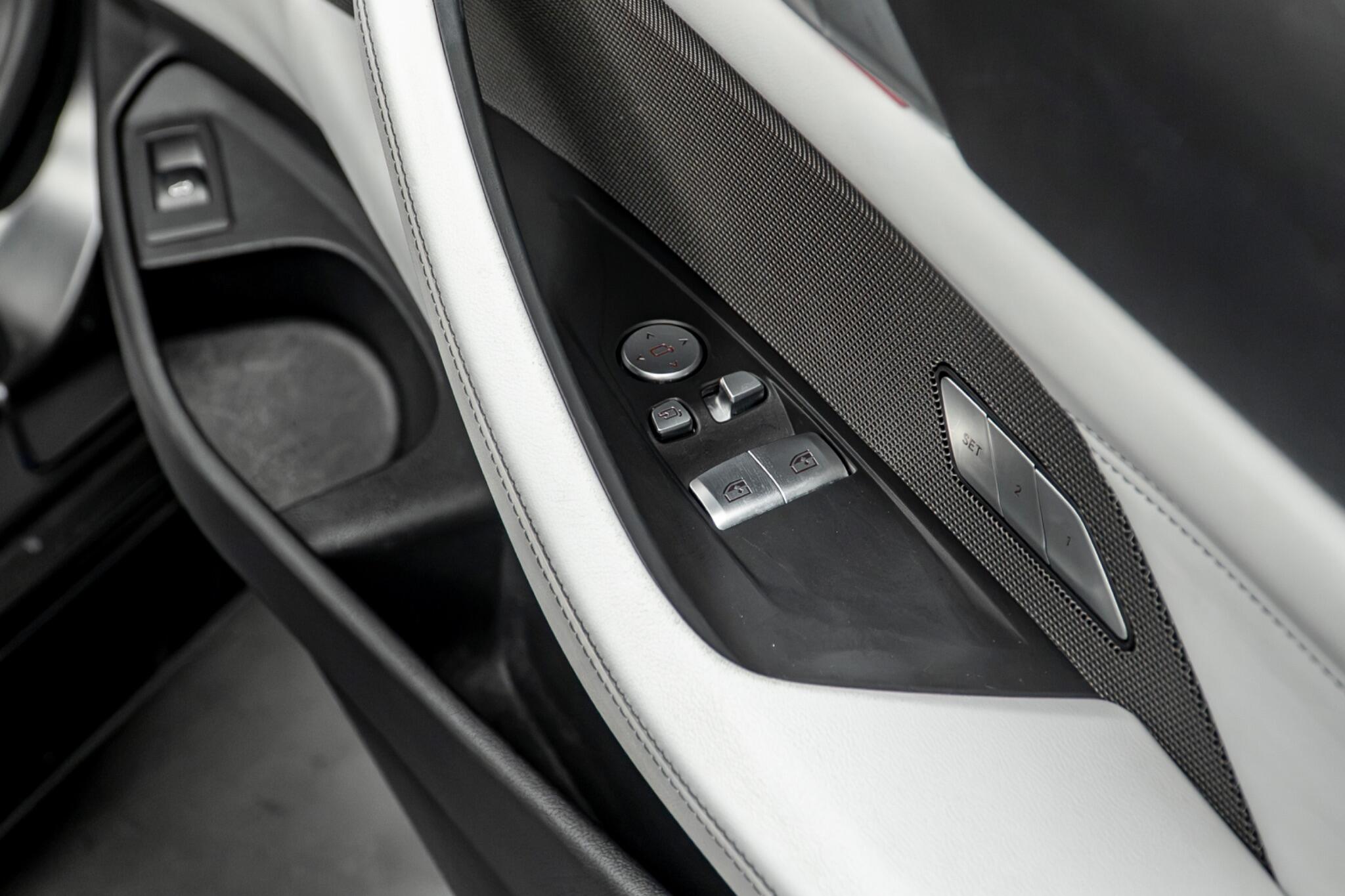 BMW M4 view 32