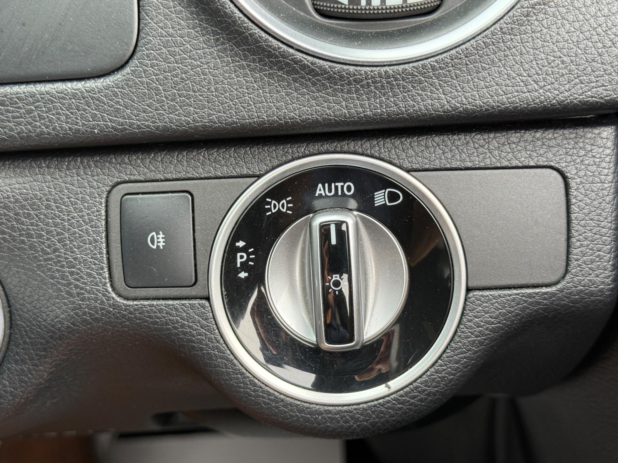 Mercedes-Benz C Class - Image 61