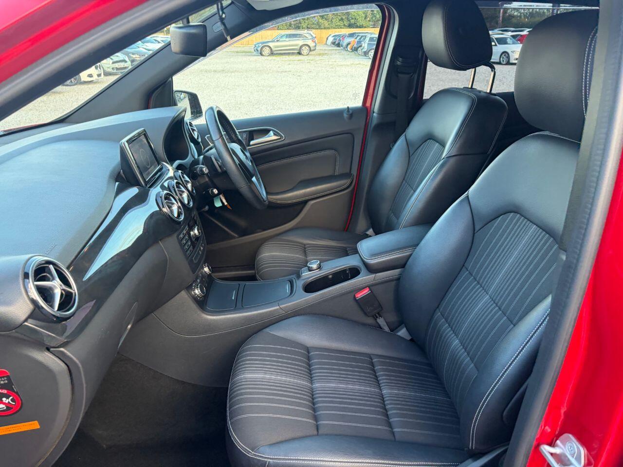 Mercedes-Benz B-Class view 16