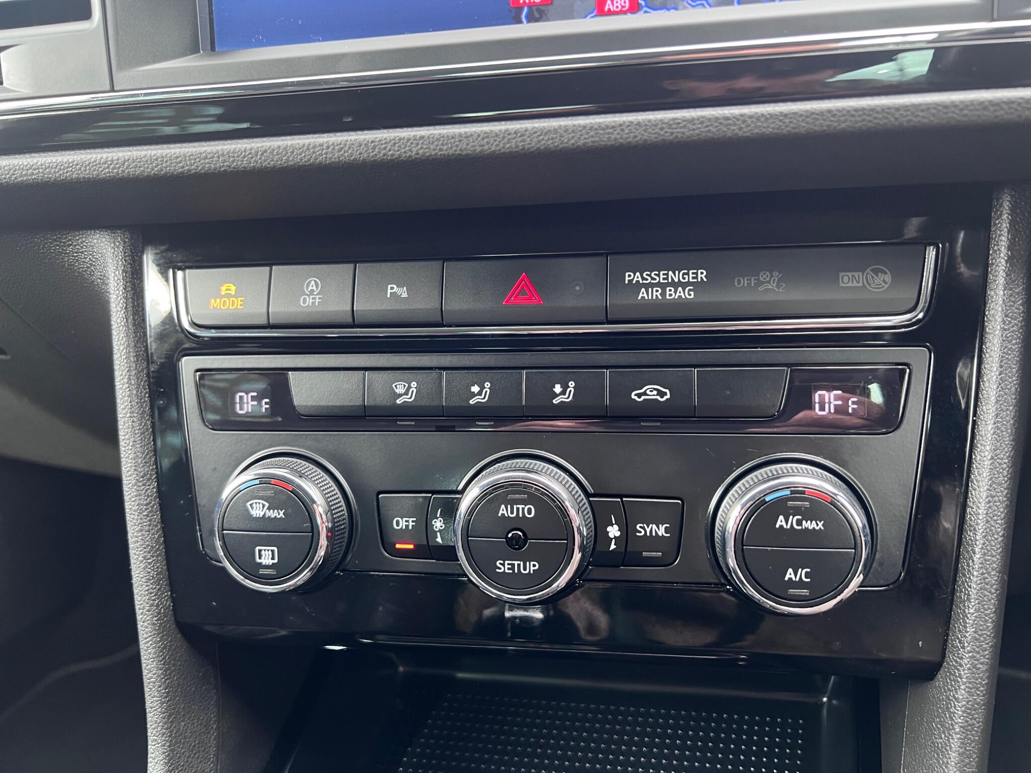 Seat Leon Leon view 28