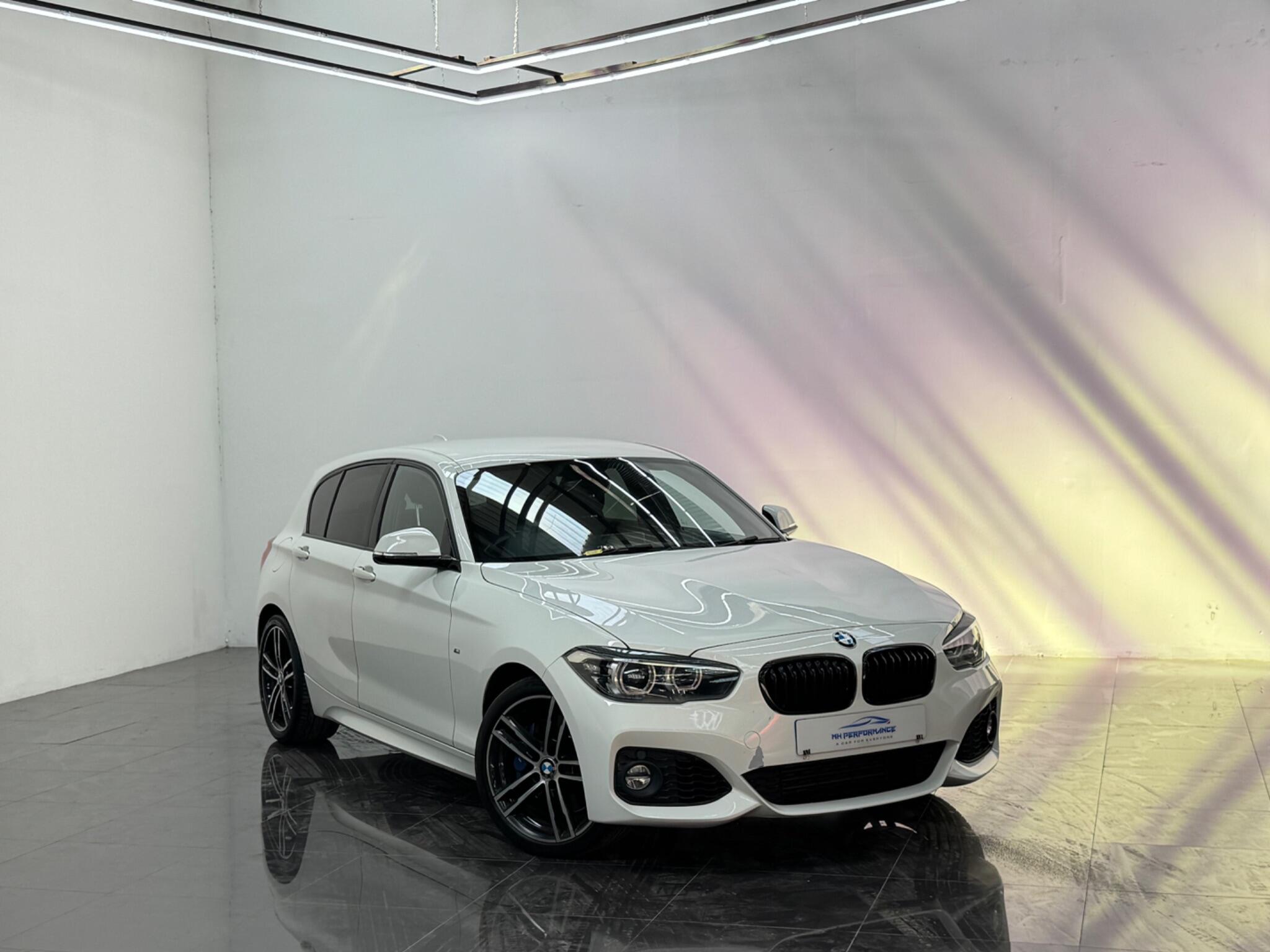 BMW 1 Series view 36