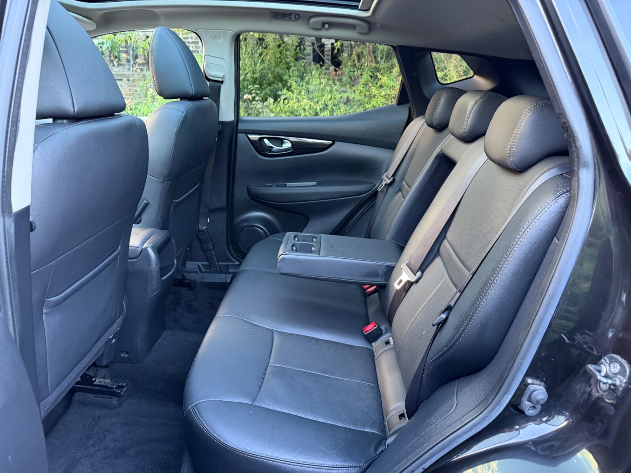 Nissan Qashqai view 26