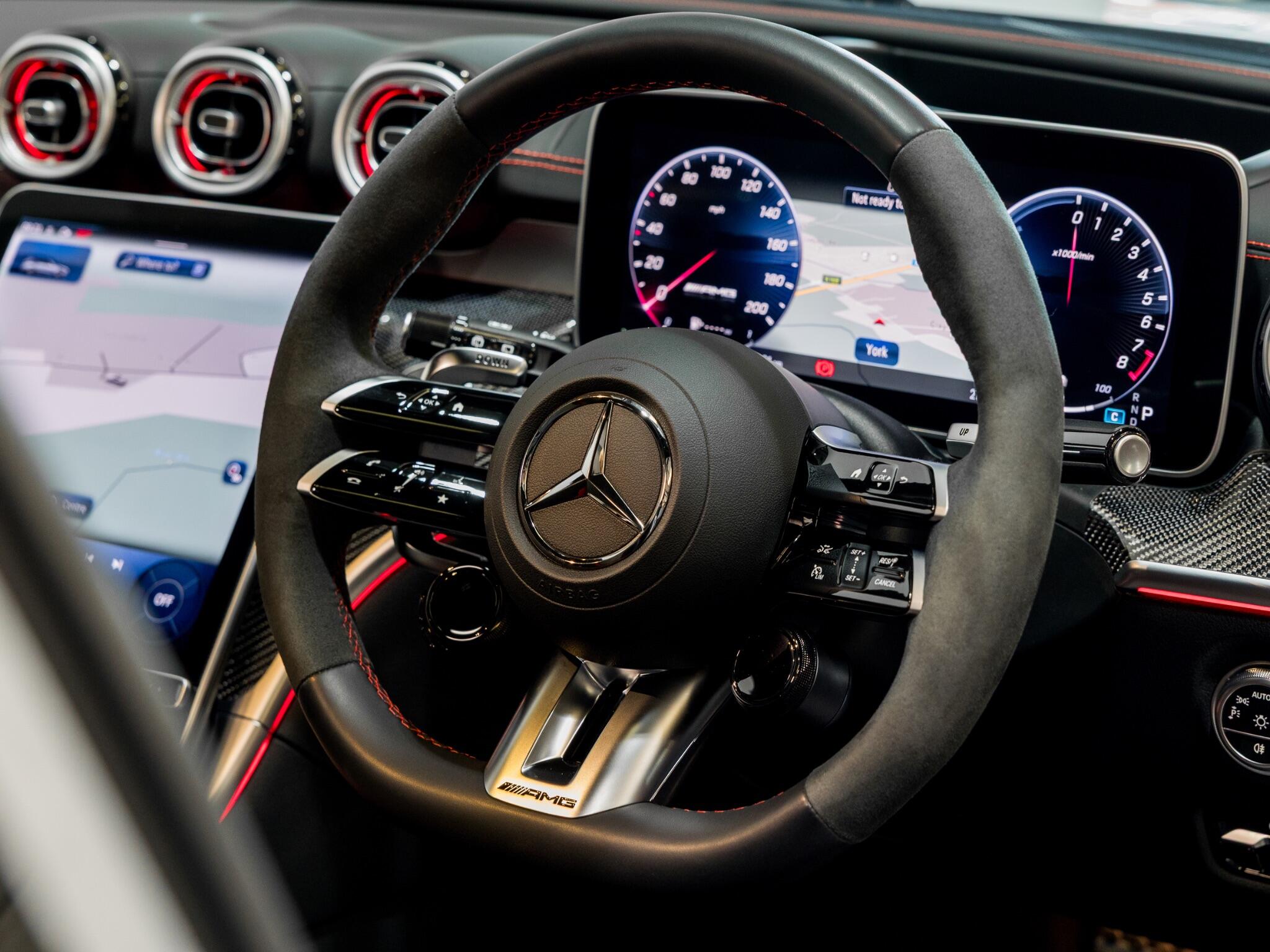Mercedes-Benz C Class view 27