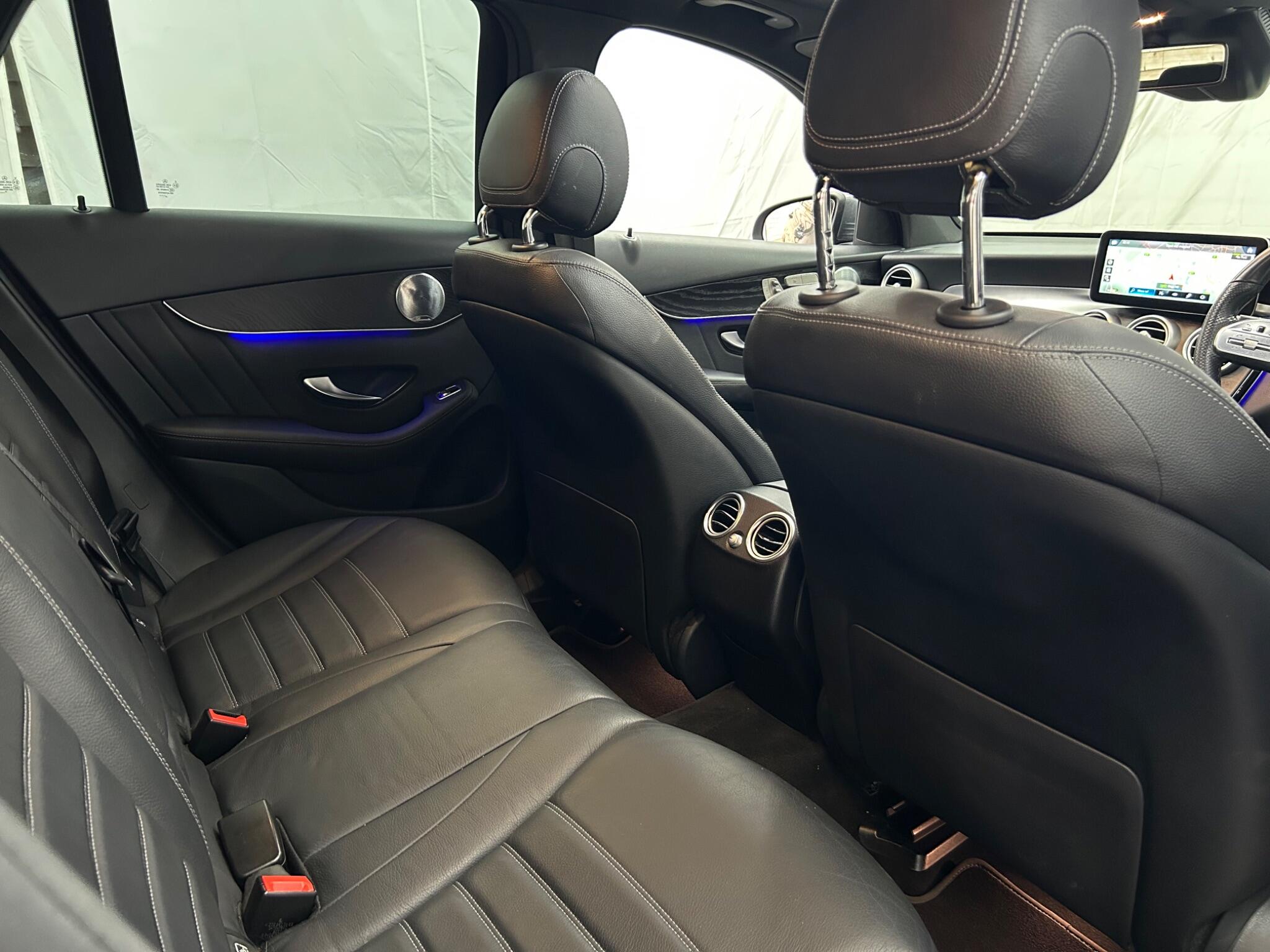Mercedes-Benz GLC view 24