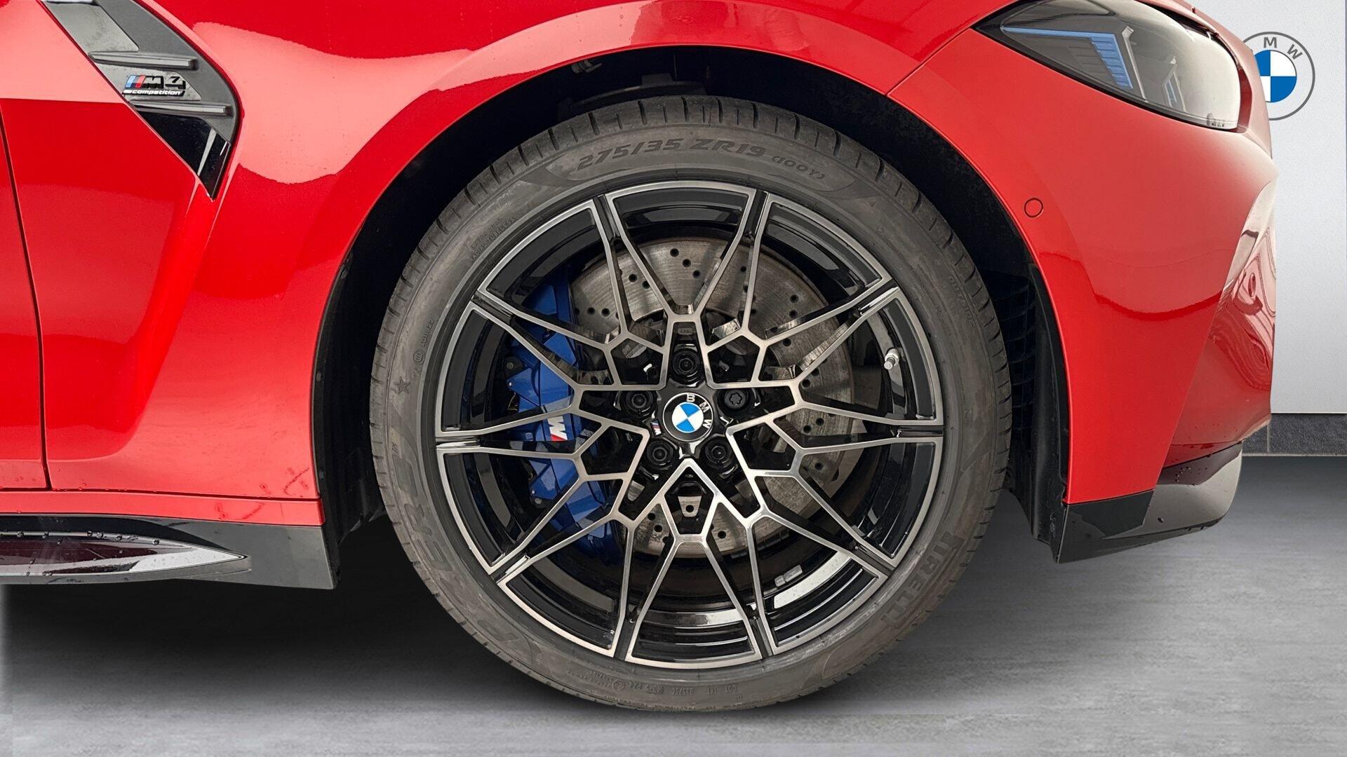 BMW M4 view 14