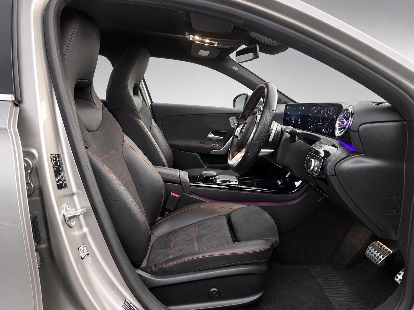 Mercedes-Benz A-Class view 18