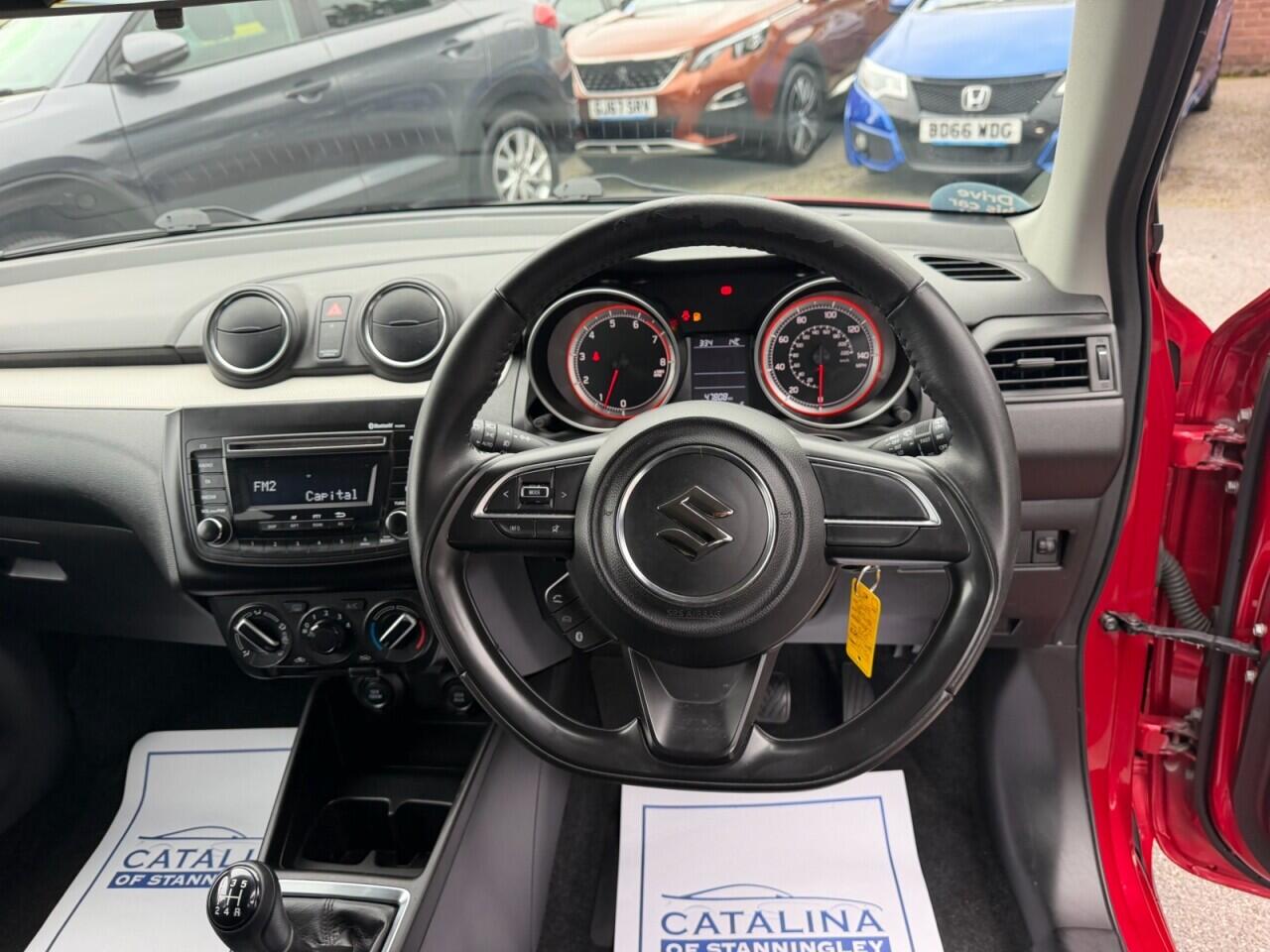 Suzuki Swift view 4