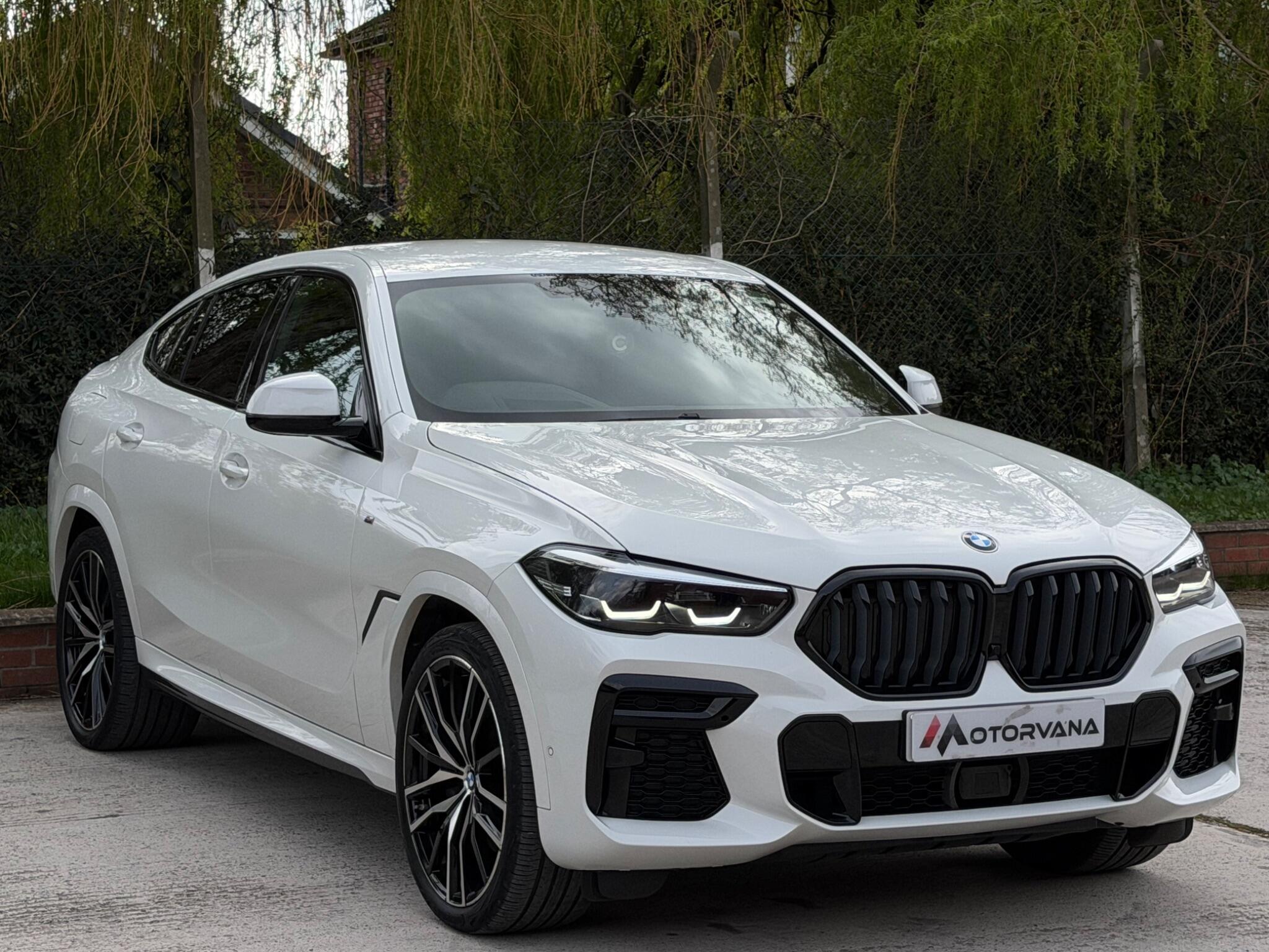 BMW X6 view 6