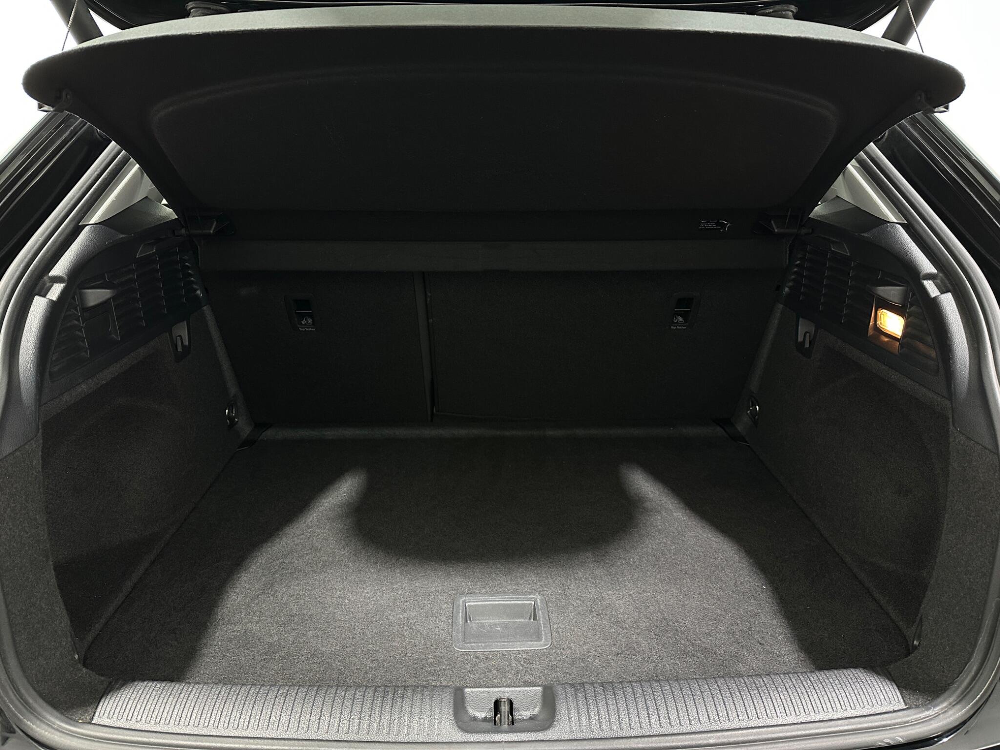 Audi Q2 view 47