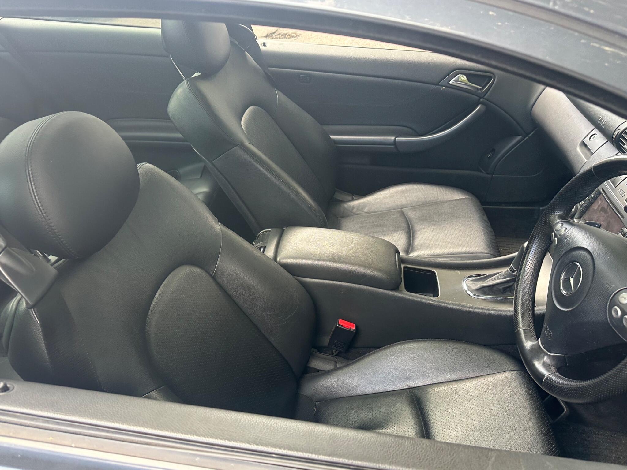 Mercedes-Benz C-Class view 7