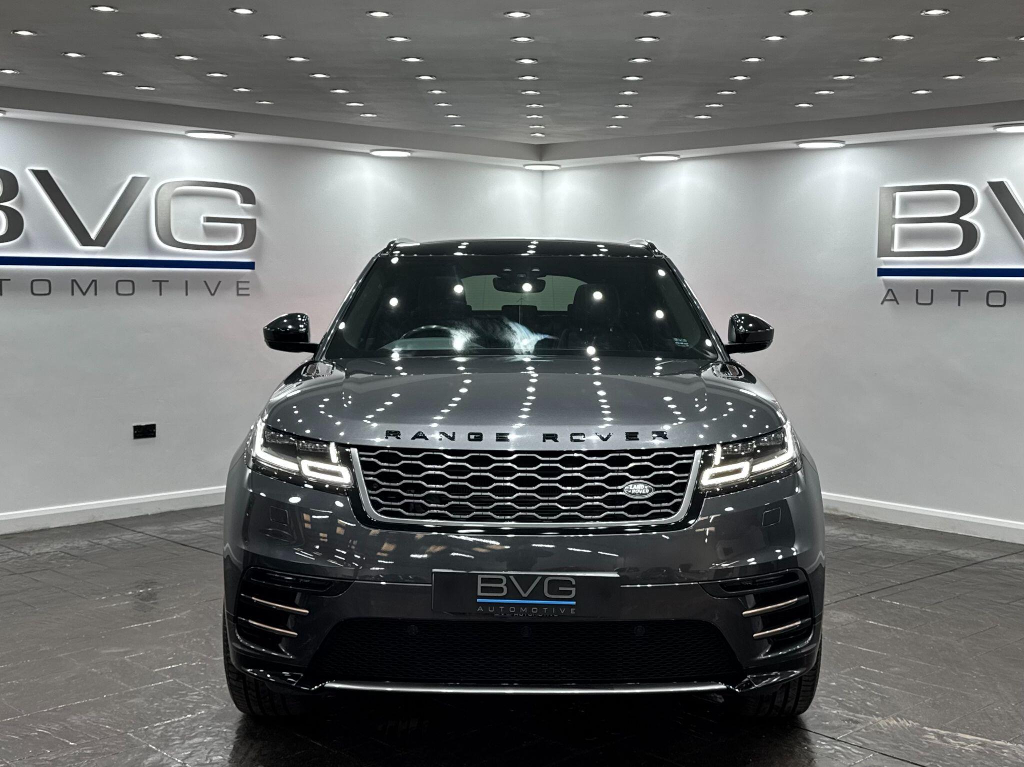 Land Rover Range Rover Velar view 4