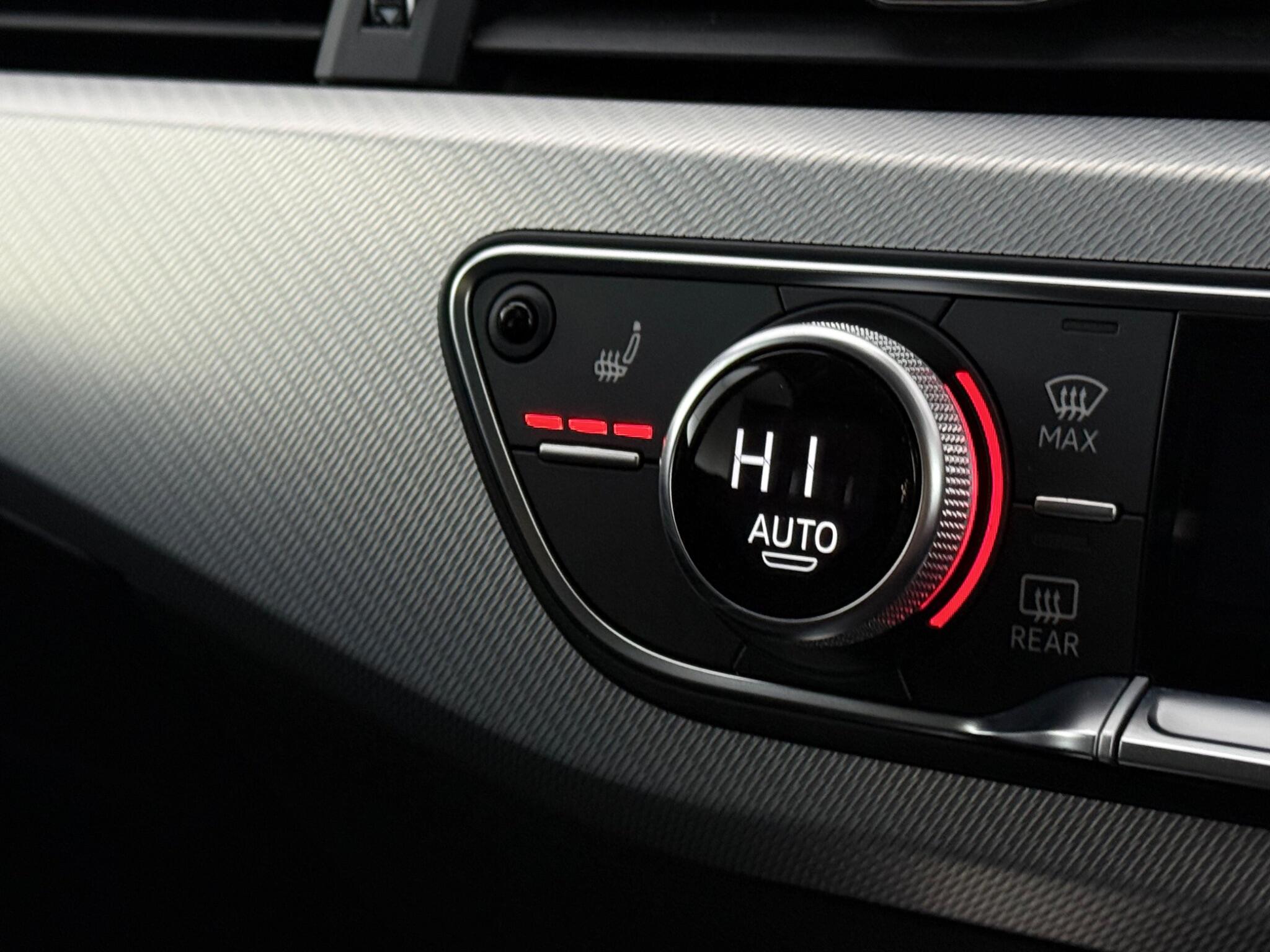 Audi A4 view 22