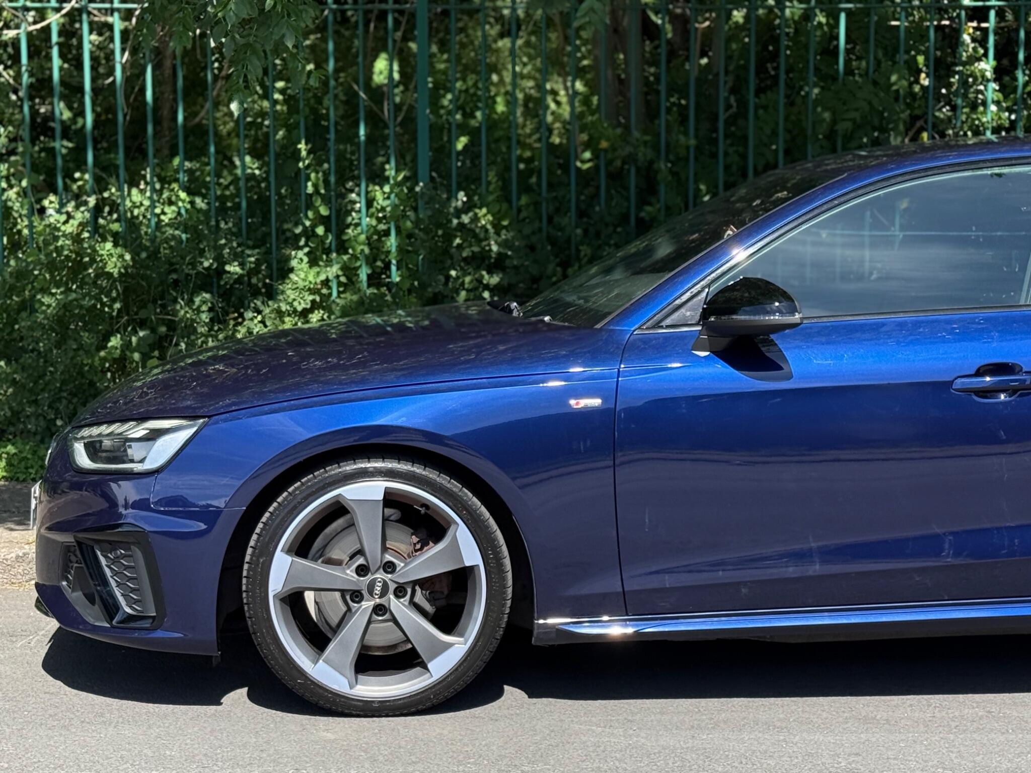 Audi A4 view 46