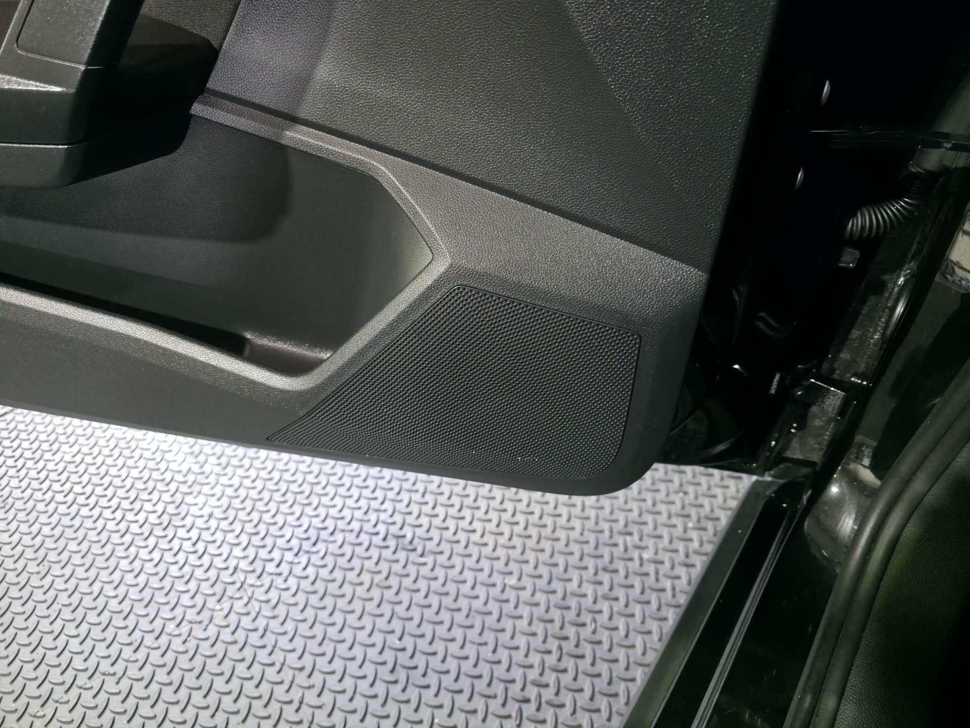 SEAT Arona view 55