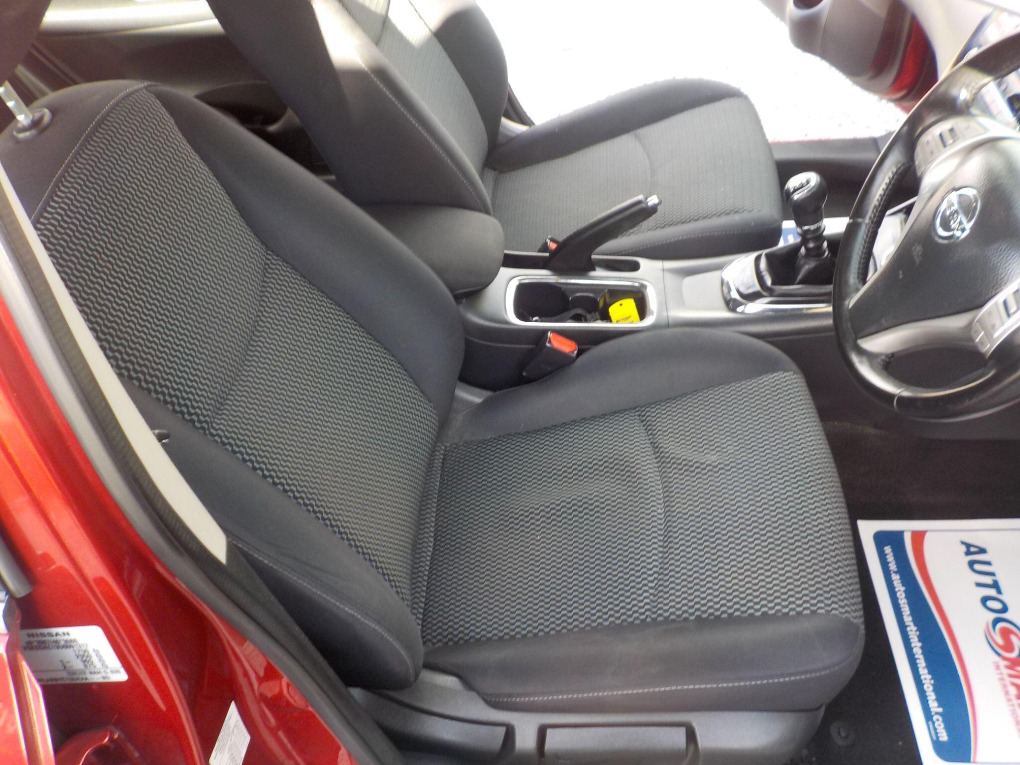Nissan Pulsar 1.2 DIG-T Acenta Euro 6 (s/s) 5dr
