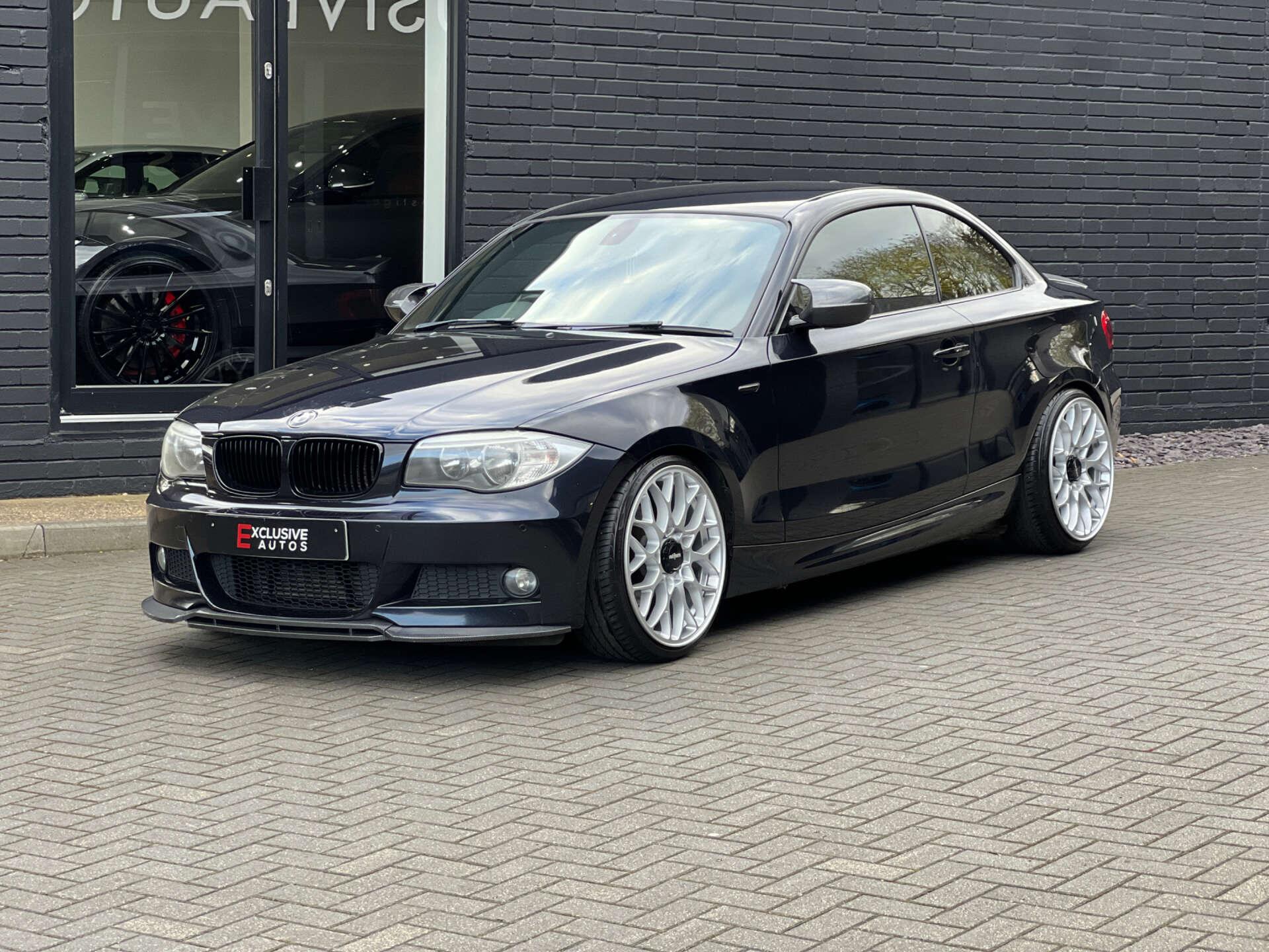 BMW 1 Series view 18