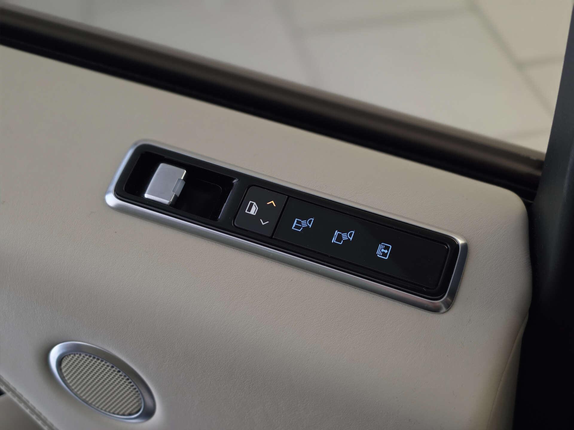 Land Rover Range Rover view 27