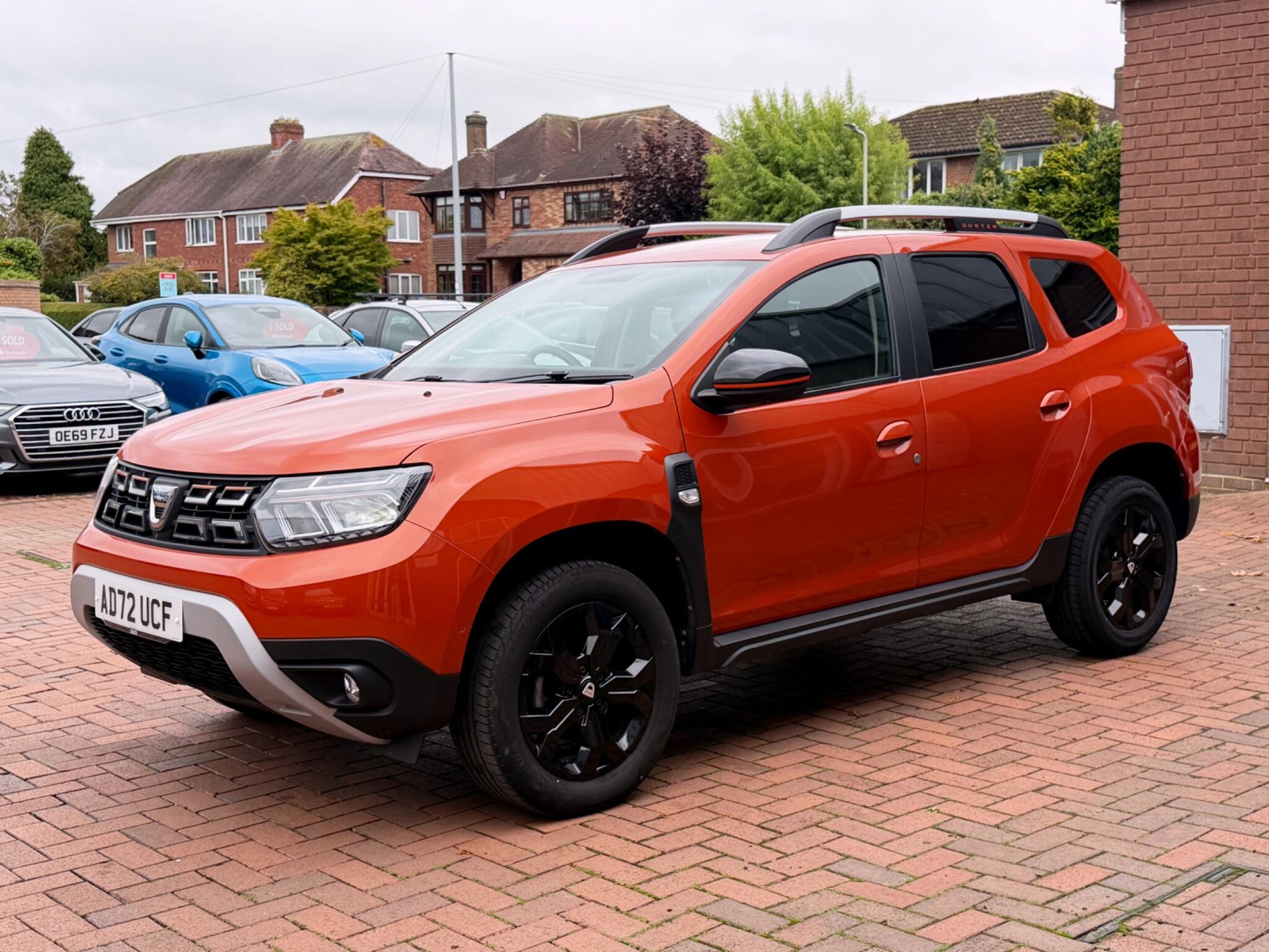 Dacia Duster view 30