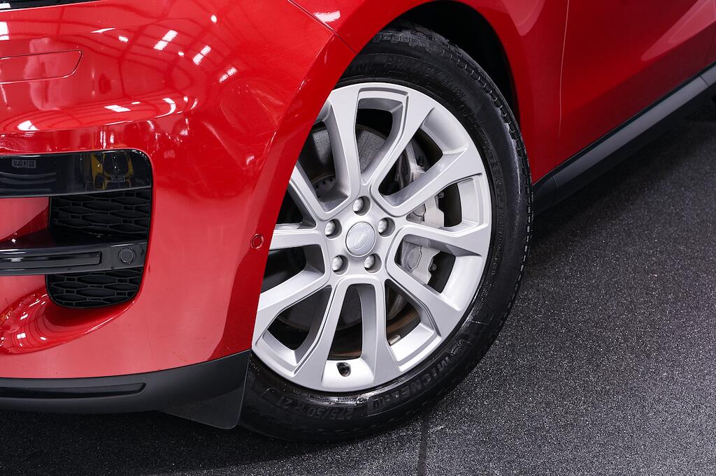 Land Rover Range Rover Sport view 33