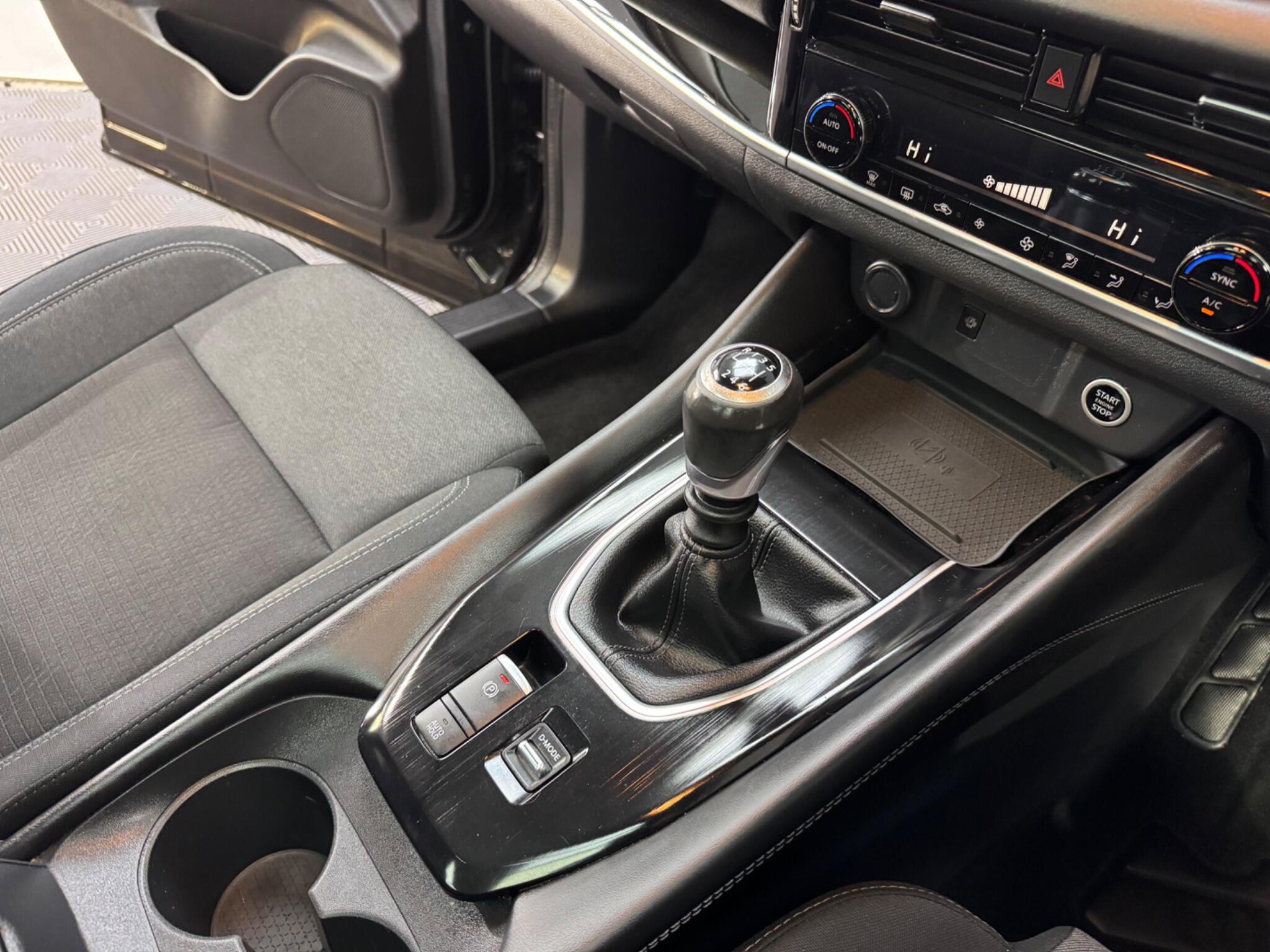 Nissan Qashqai view 18