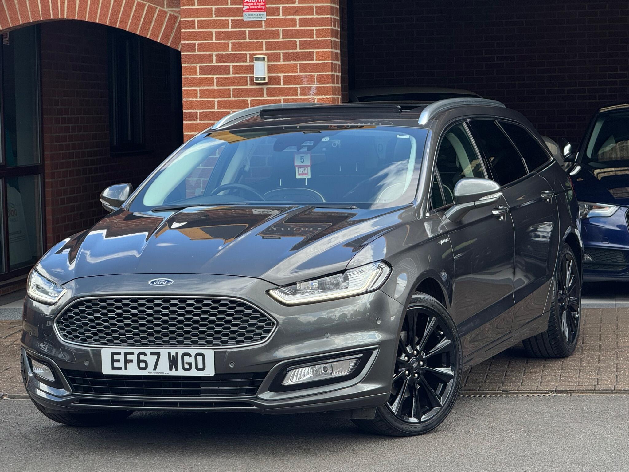 Ford Mondeo view 2