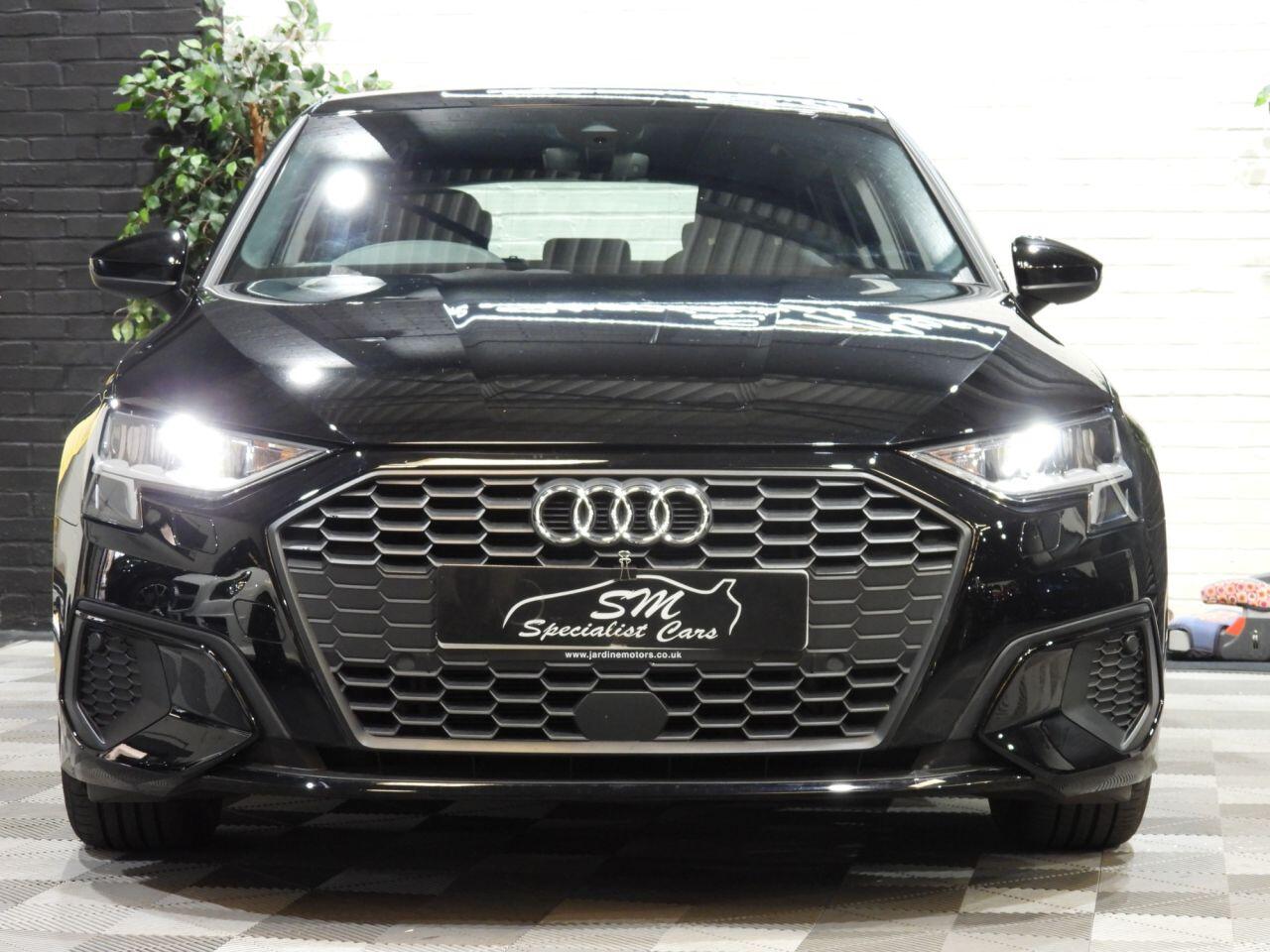 Audi A3 view 14