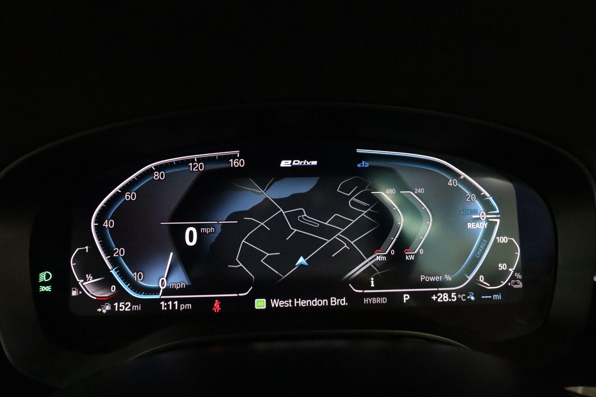 BMW 5 Series view 38