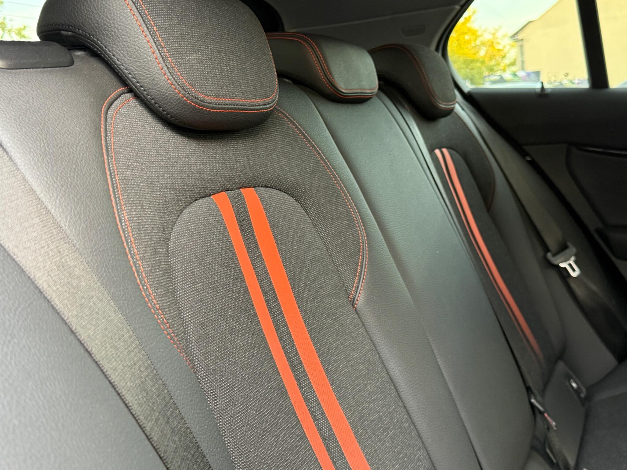 BMW 1 Series - Image 32