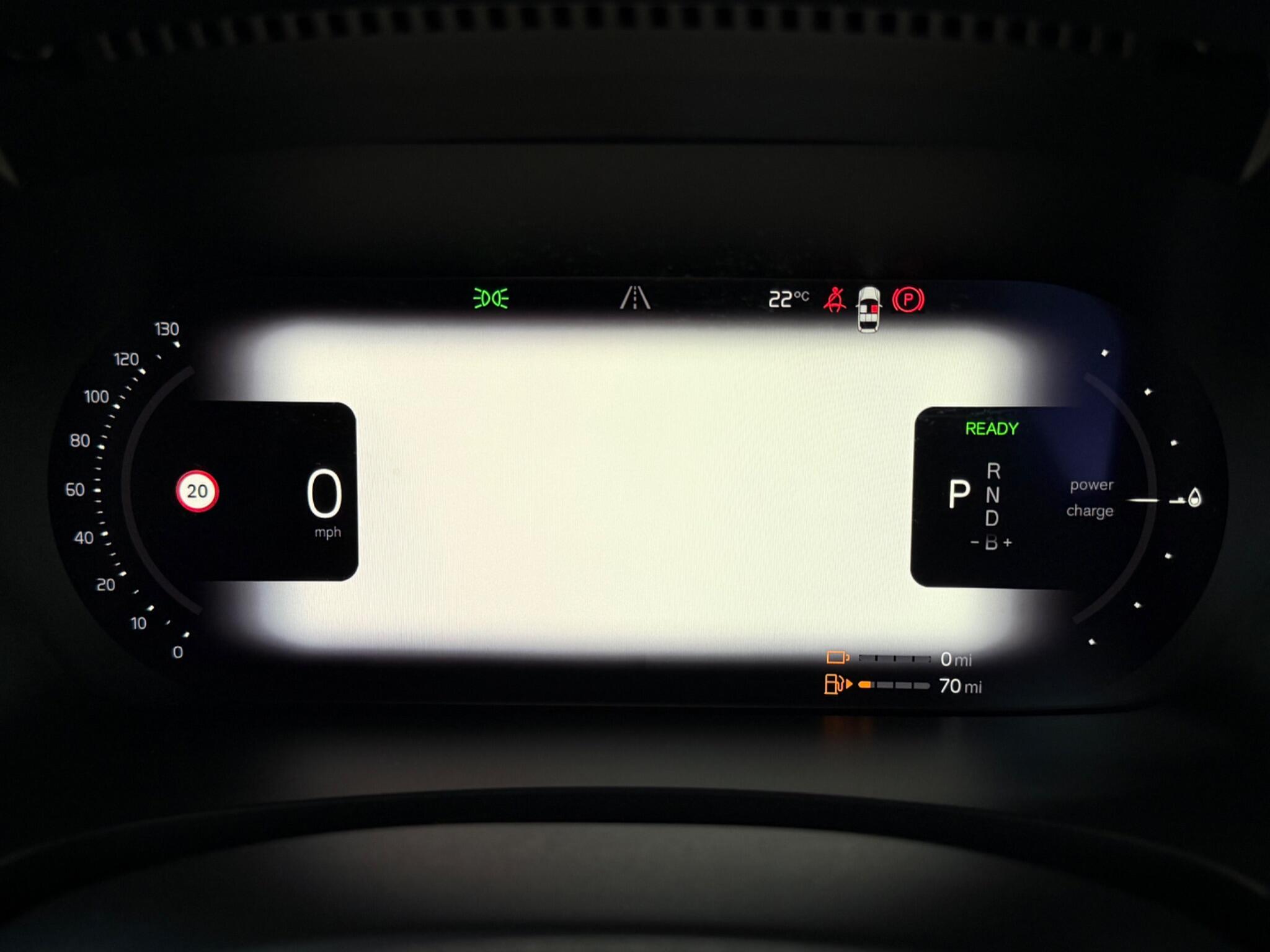 Volvo S90 view 16
