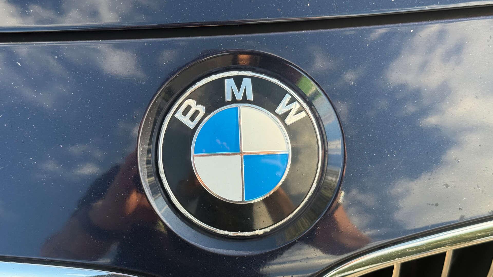 BMW 3 Series view 41