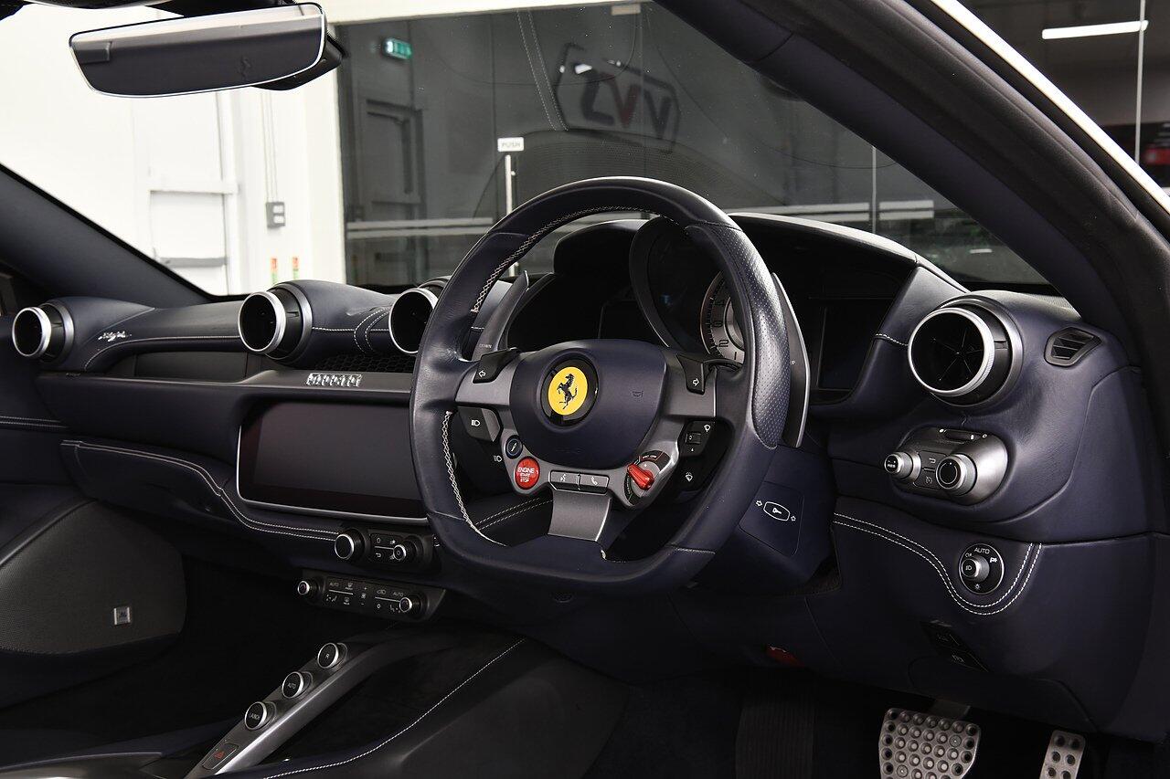 Ferrari Portofino view 5