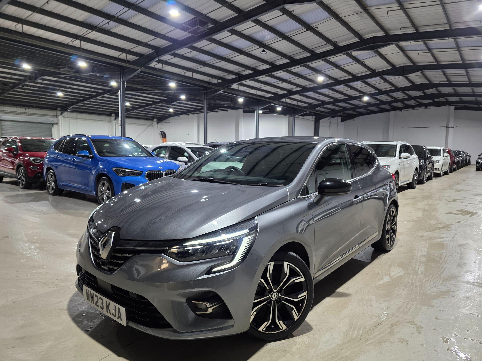 Renault Clio main image