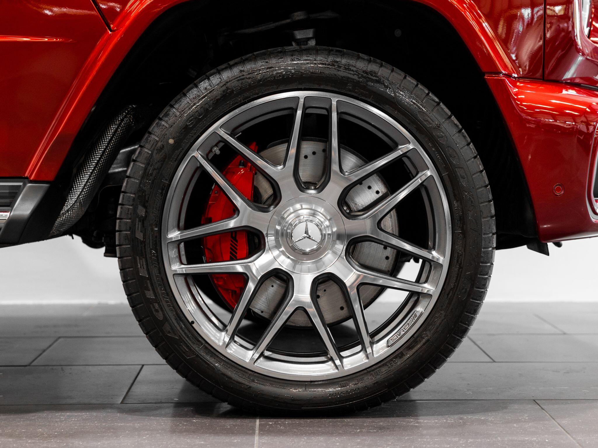 Mercedes-Benz G-Class view 7