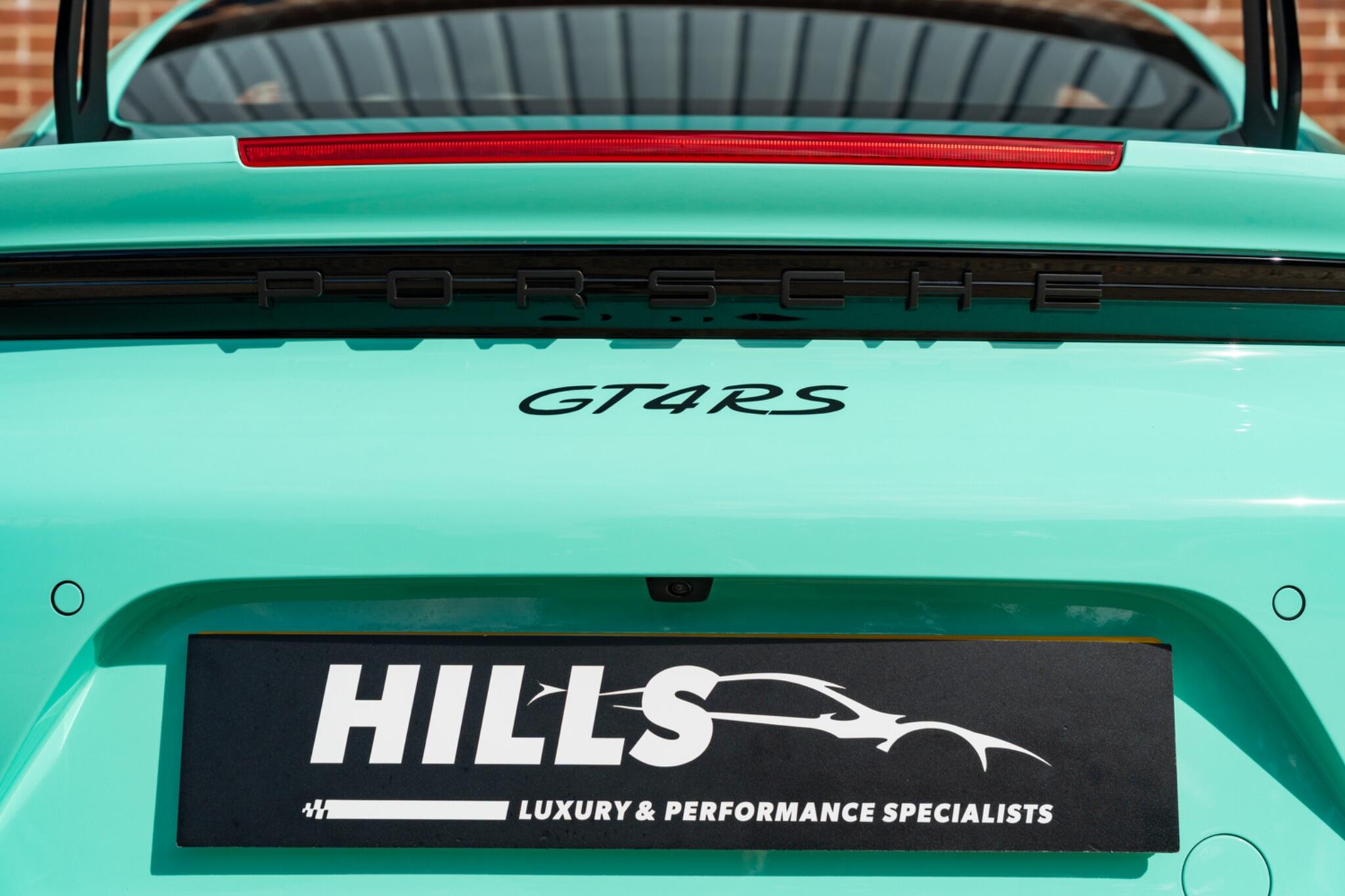 Porsche Cayman view 32