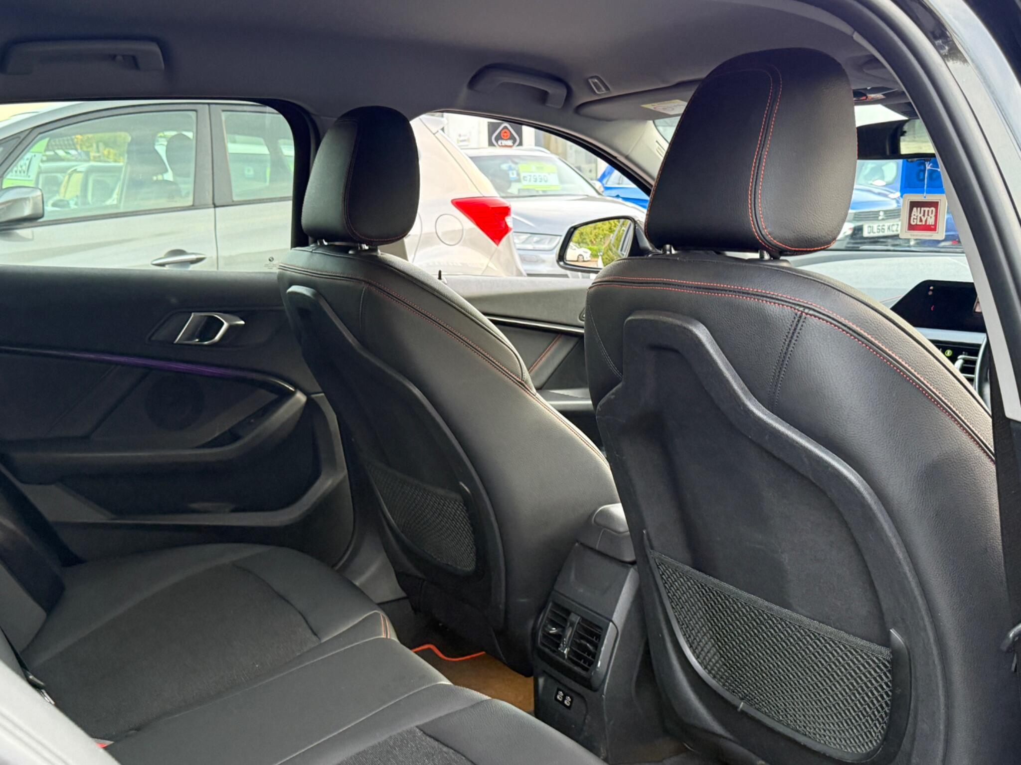 BMW 1 Series - Image 33