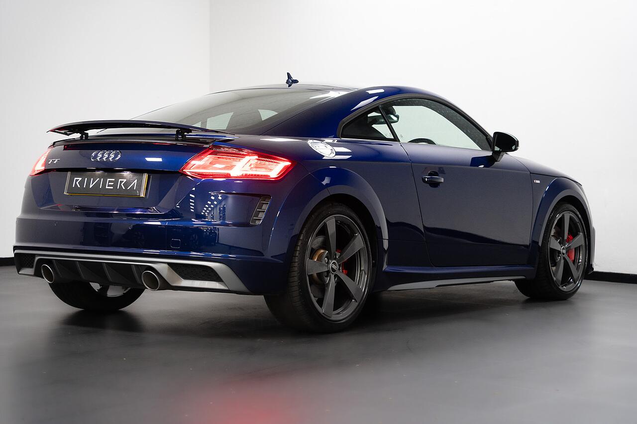 Audi TT view 30