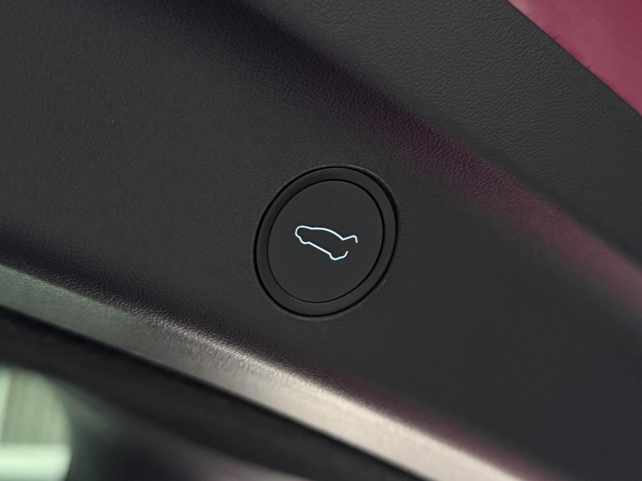 Tesla Model Y view 8